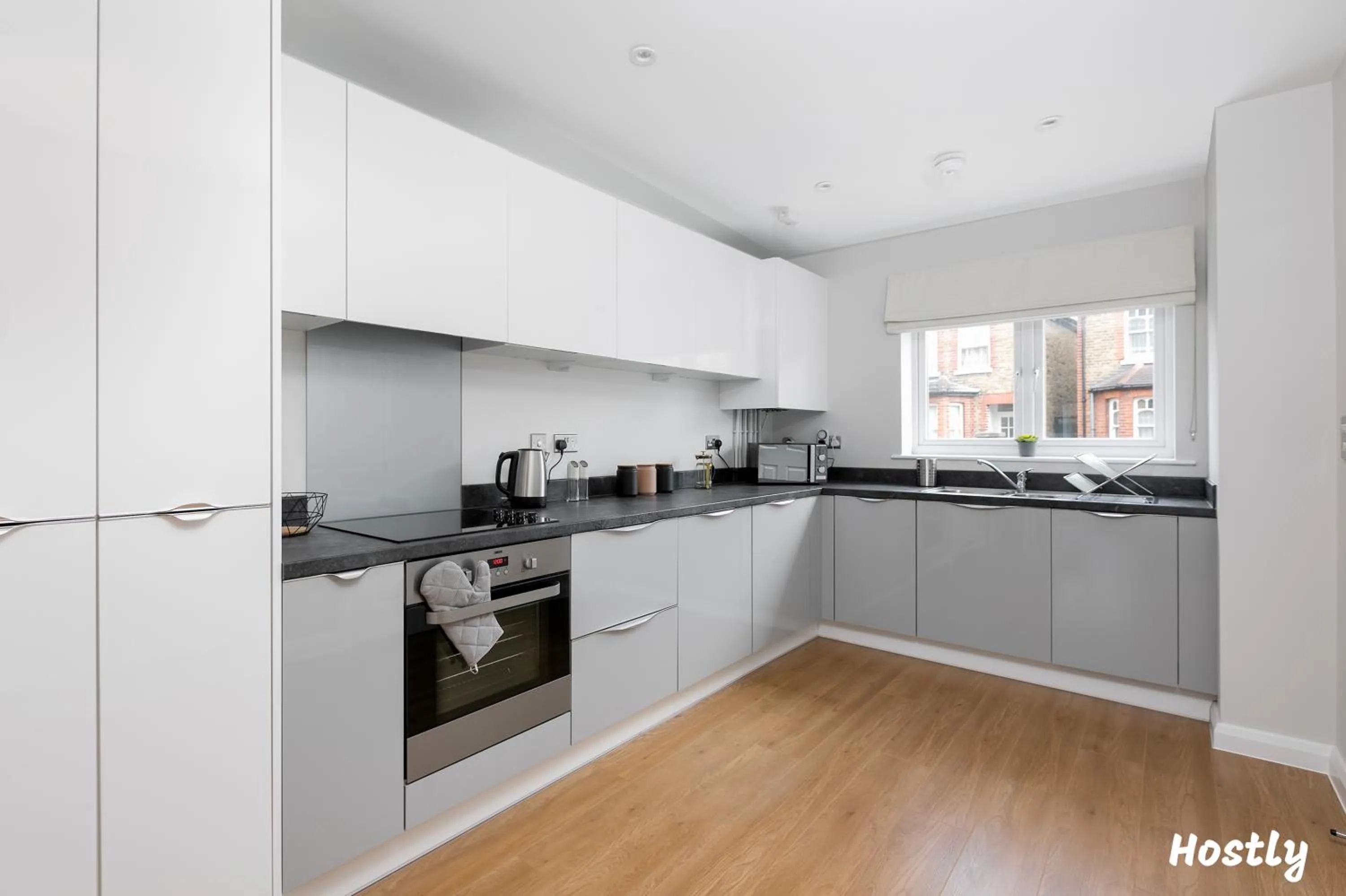 Kitchen or kitchenette in Turtle and Rabbit - Comfortable and Spacious Houses