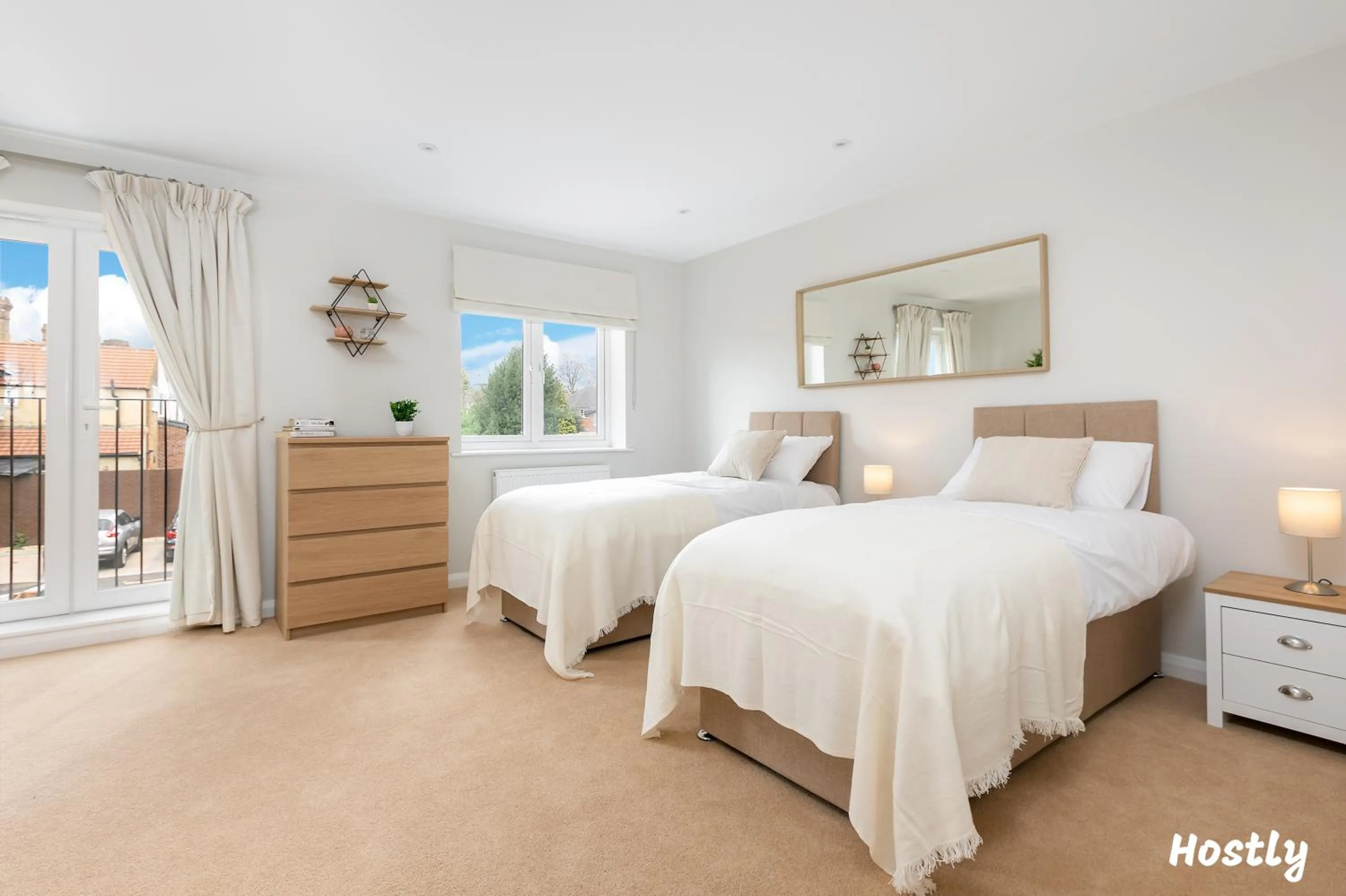 Bedroom in Turtle and Rabbit - Comfortable and Spacious Houses