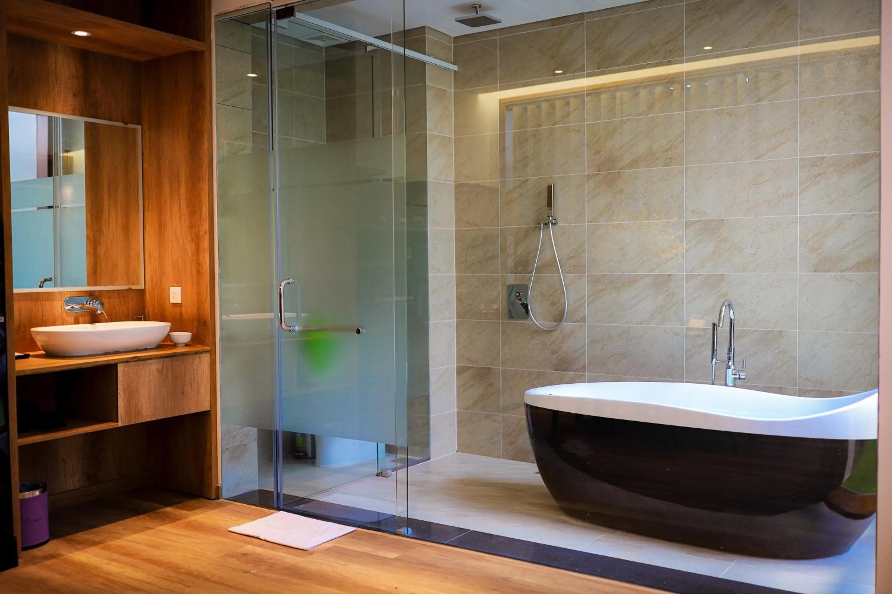 Bathroom in K House Apartment Danang Beach