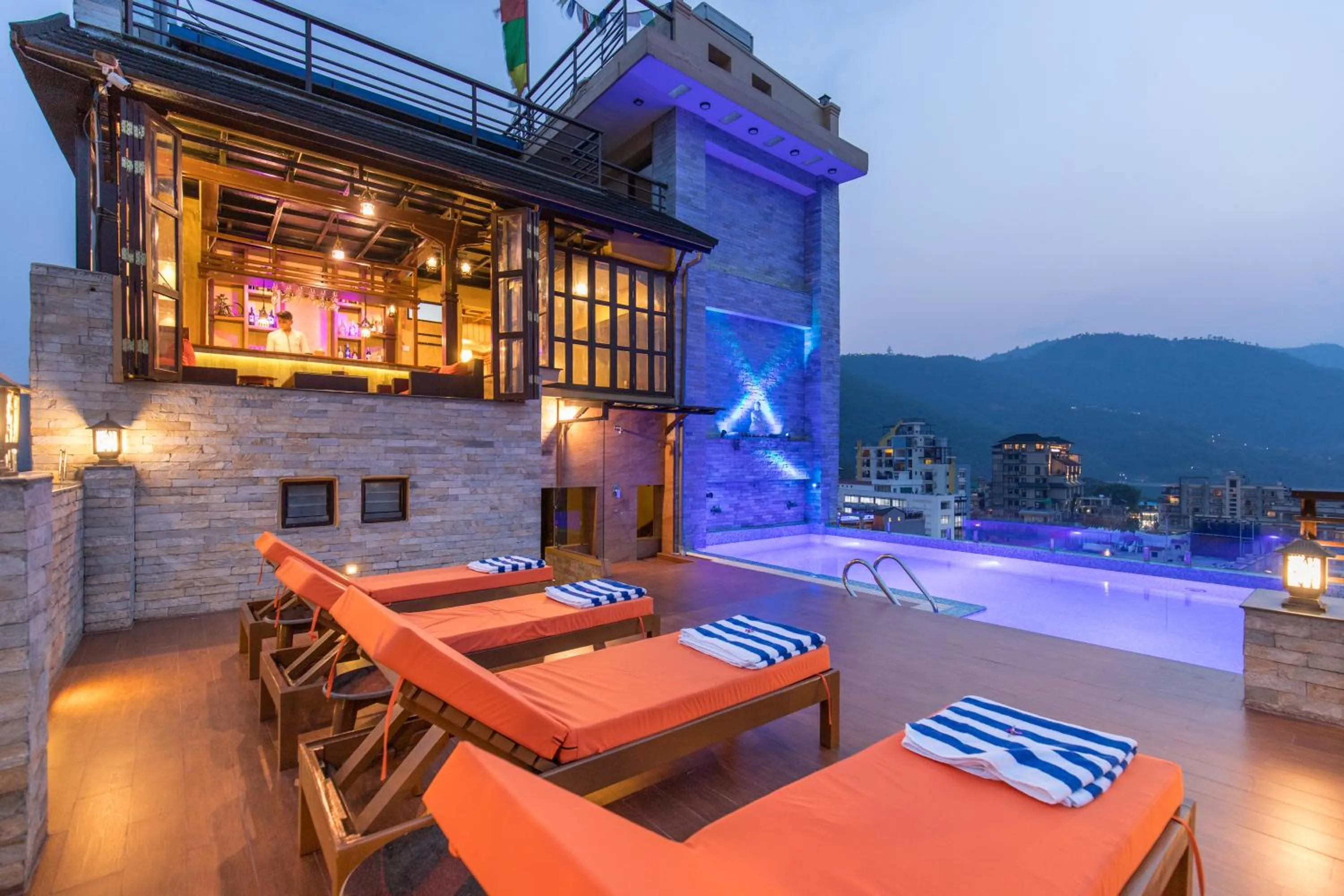 Swimming pool in Hotel Mala Pokhara