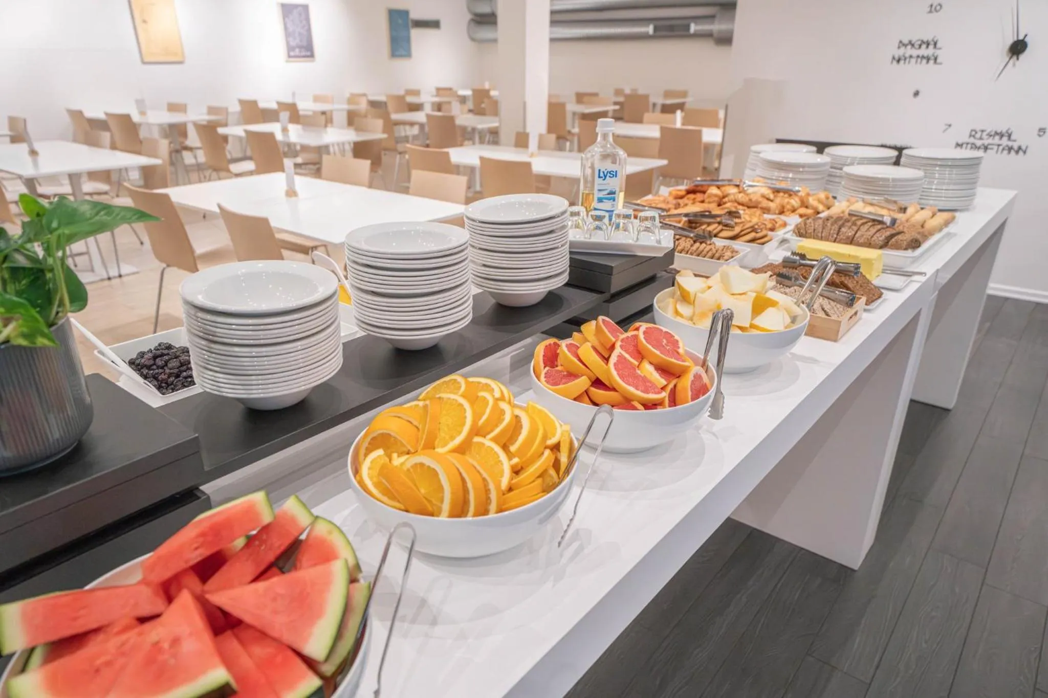 Buffet breakfast in Reykjavik Lights Hotel by Keahotels