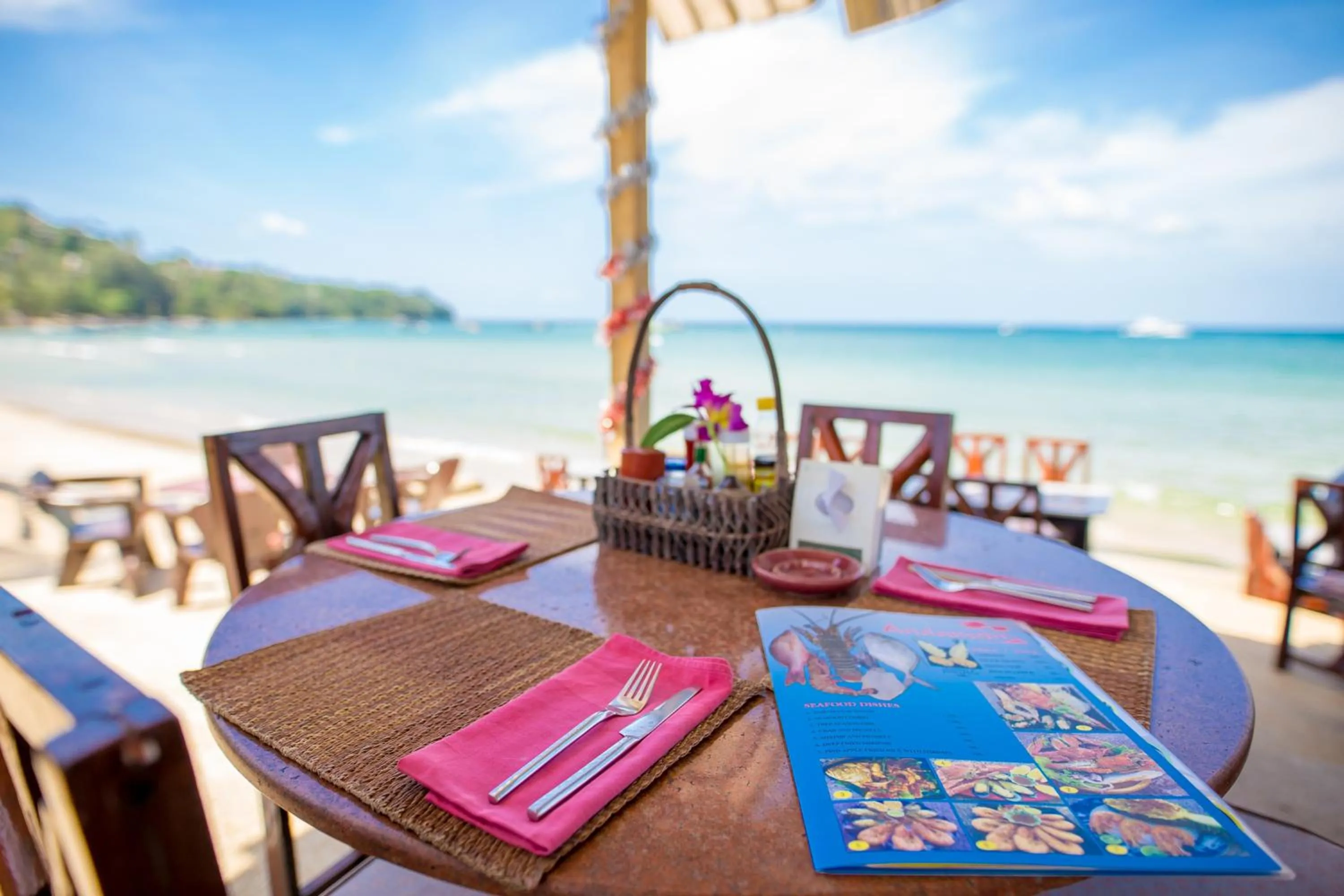 Restaurant/Places to Eat in Andaman Bangtao Bay Resort
