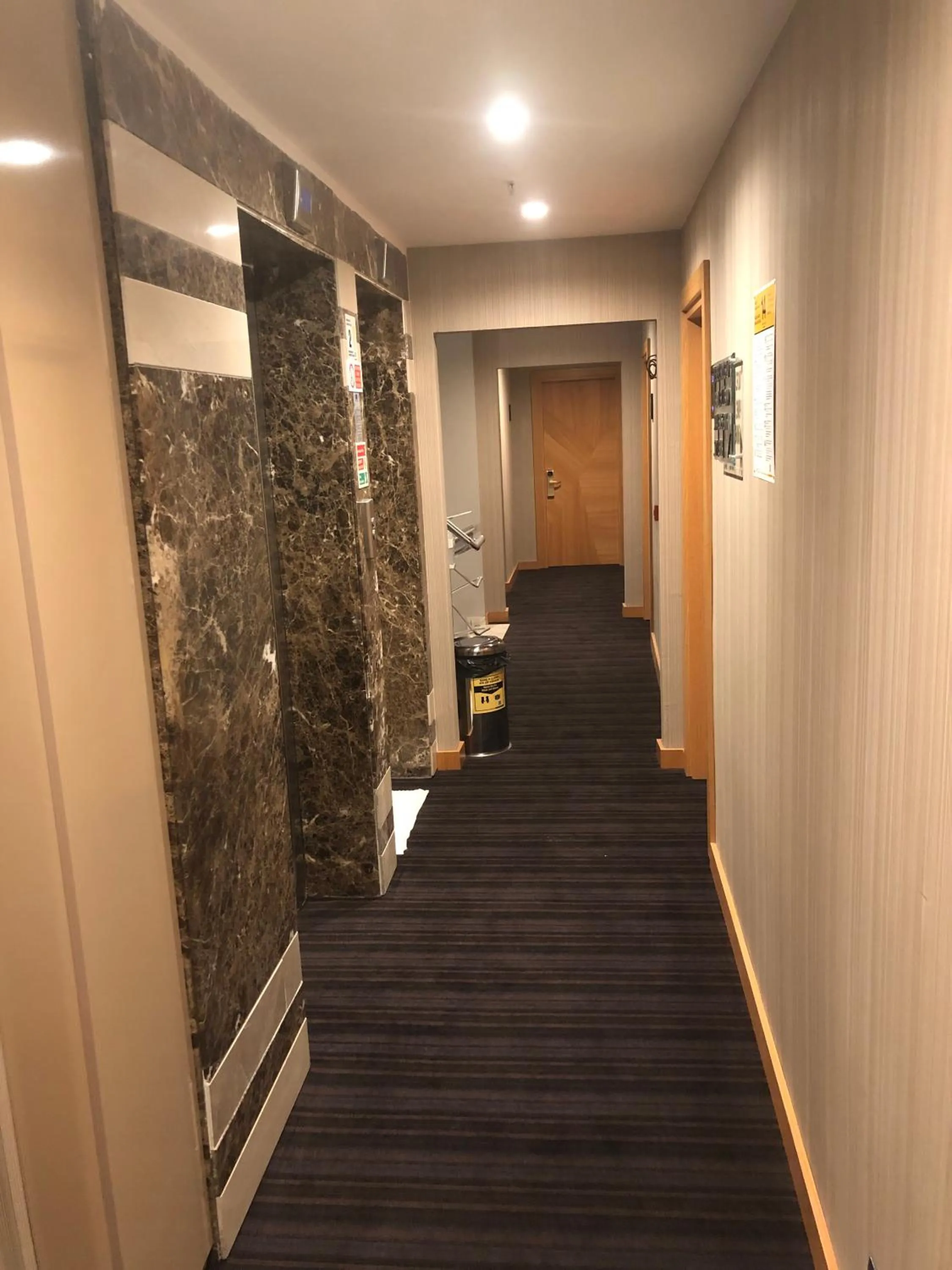 Decorative detail in Maywood Hotel