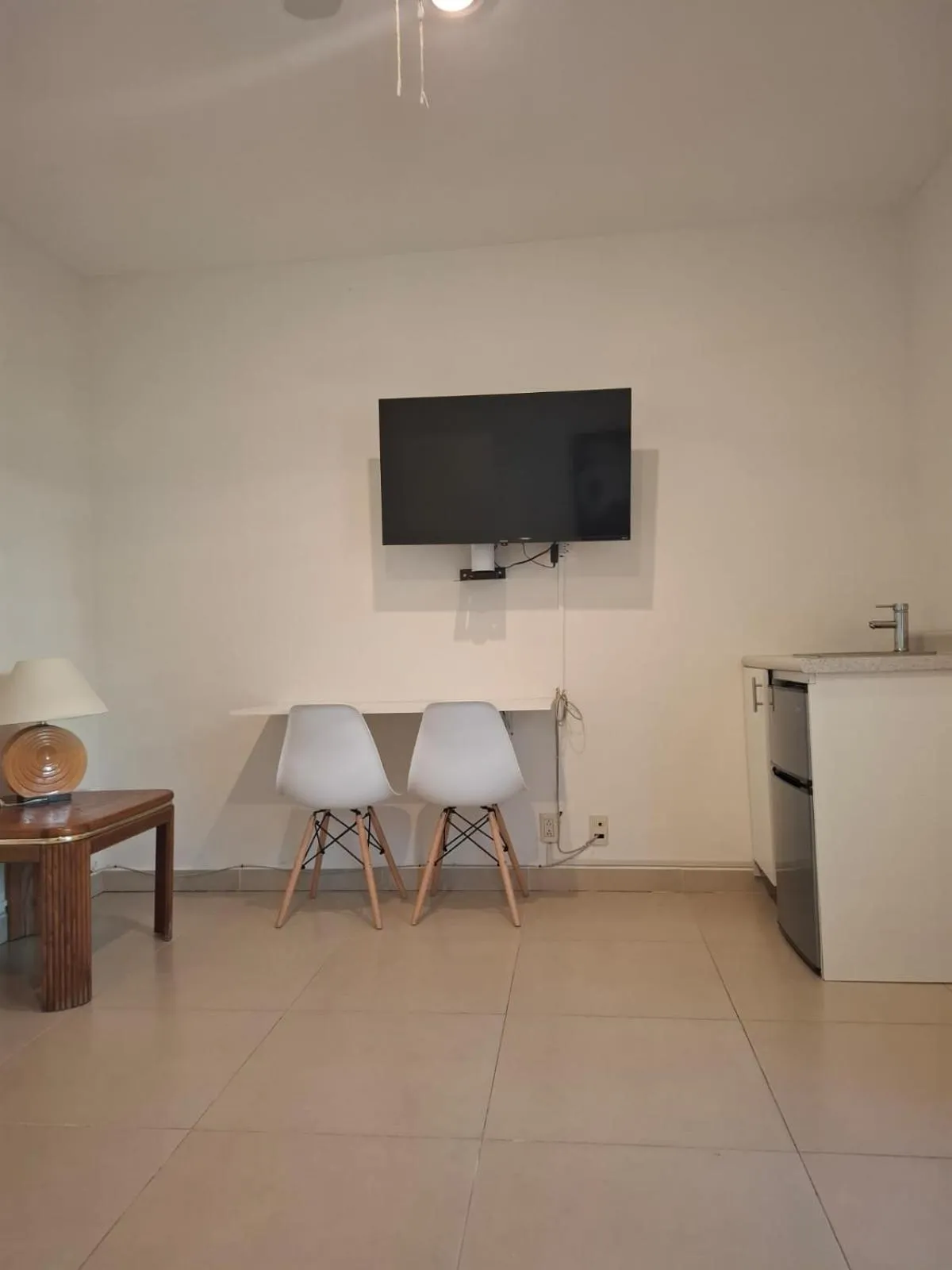 TV and multimedia in Milenio III B&B