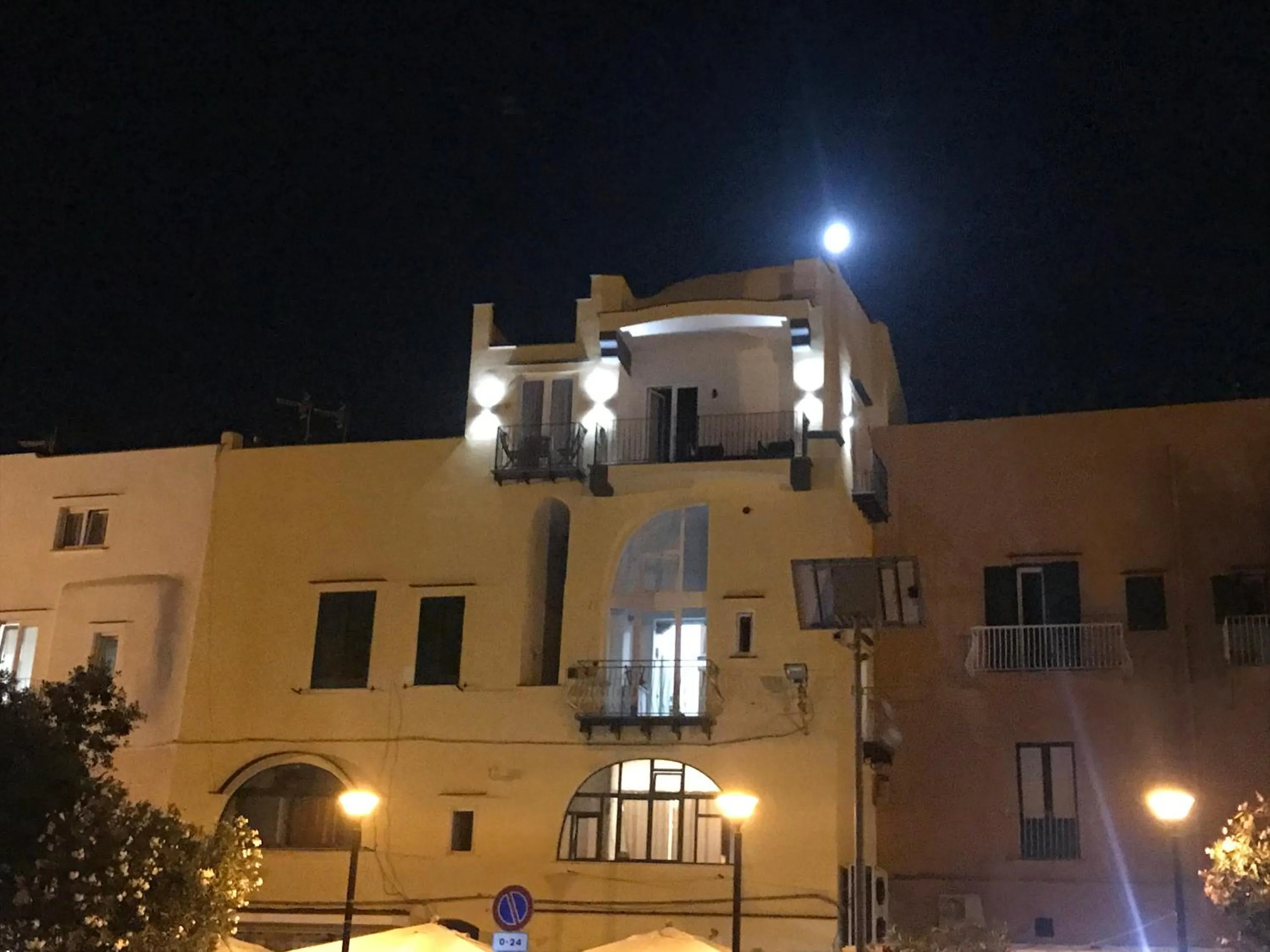 Property building in Vento di mare