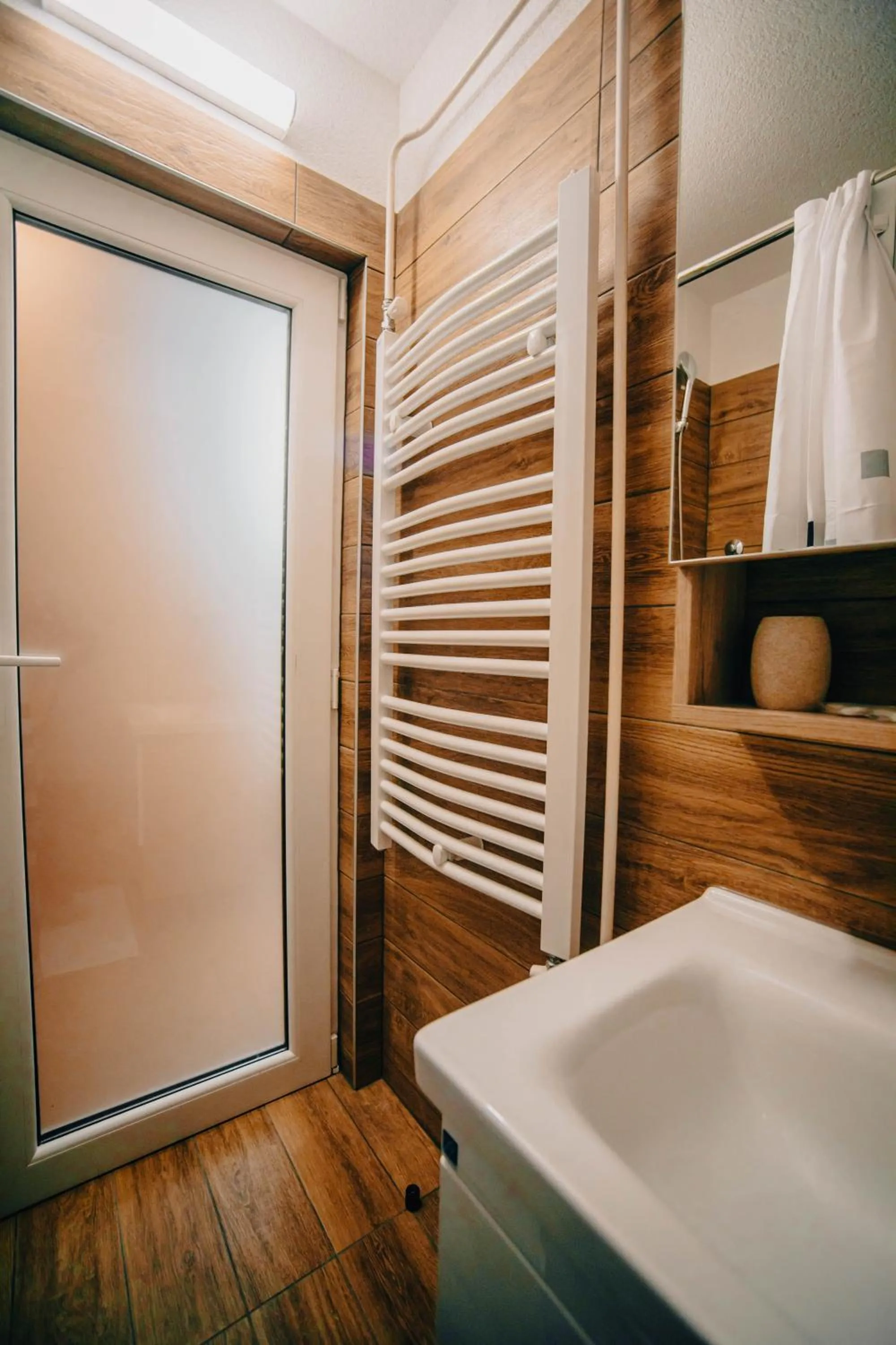 Bathroom in Restoran sa prenoćištem Gornjak