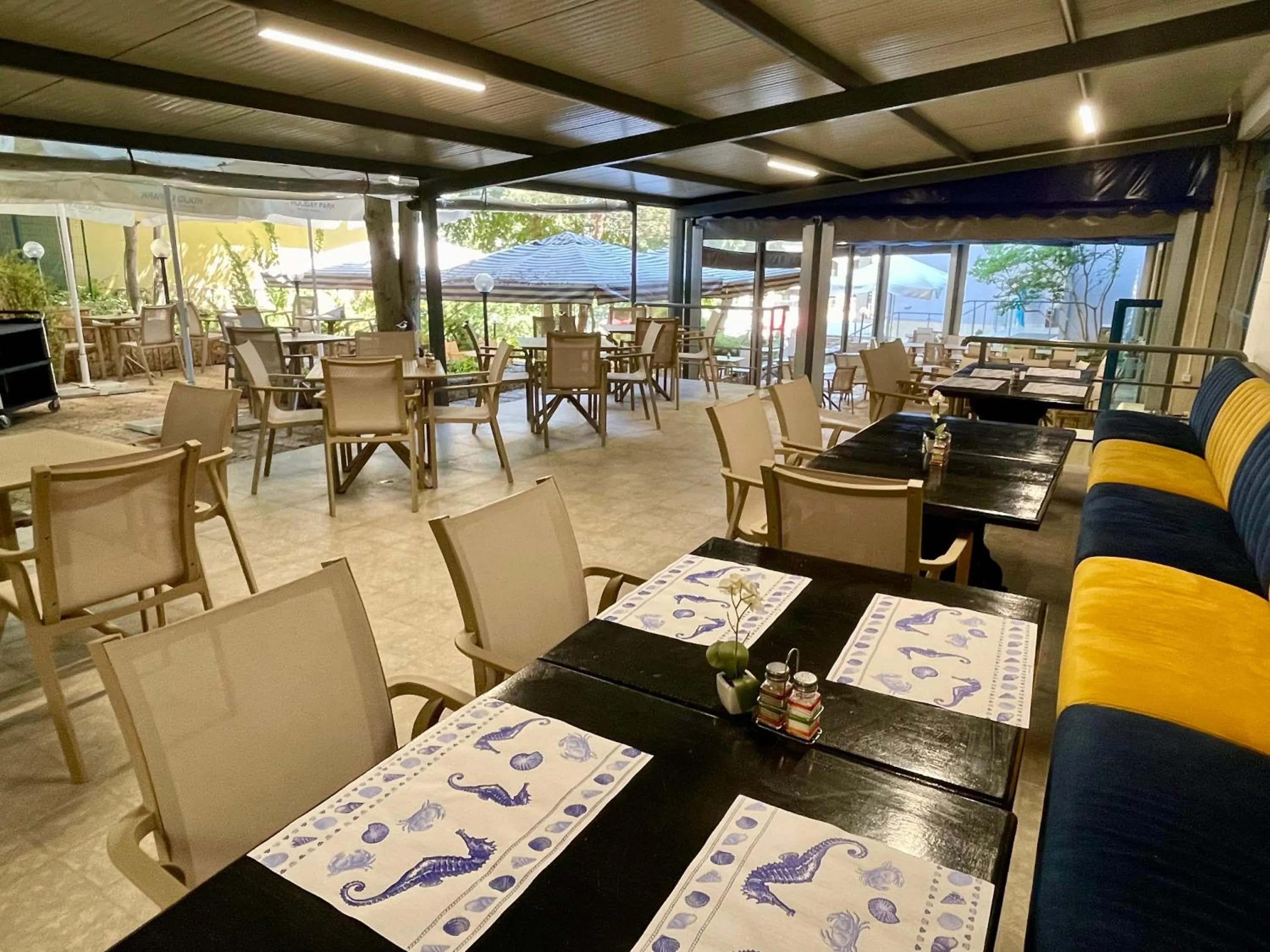 Restaurant/places to eat in BSA Holiday Park Hotel - All Inclusive