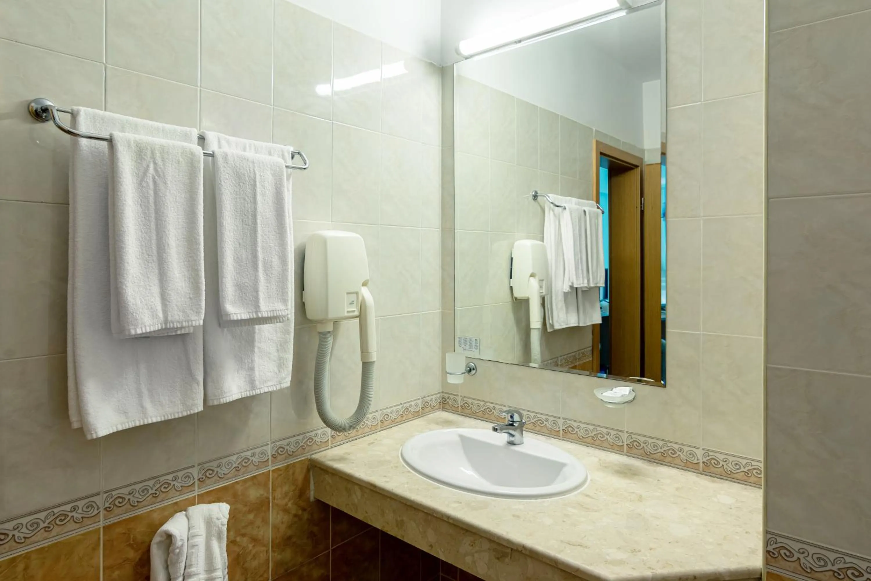 Shower in BSA Holiday Park Hotel - All Inclusive