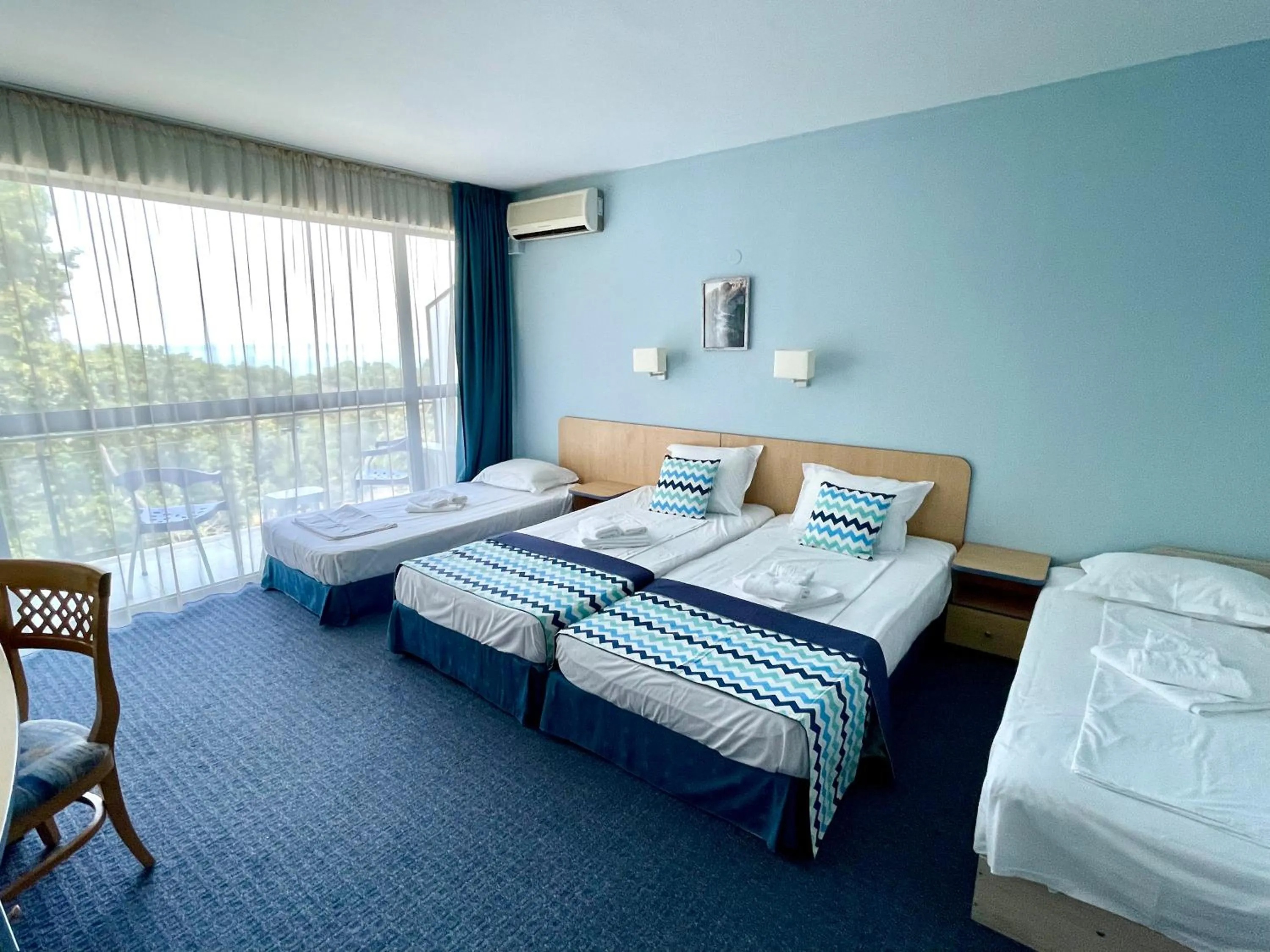 Bed in BSA Holiday Park Hotel - All Inclusive