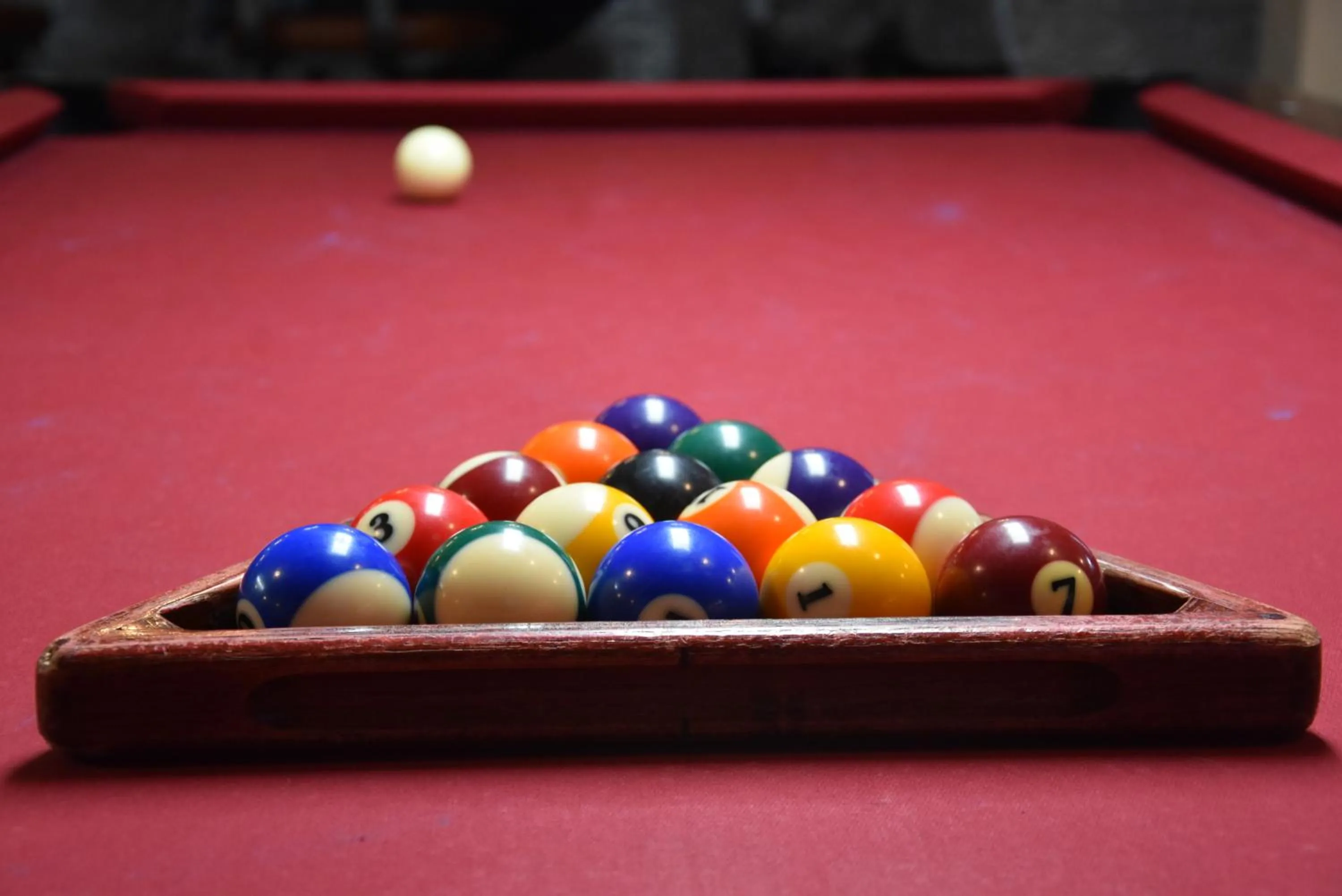 PARTY HOSTEL - The Canmore Hotel Hostel