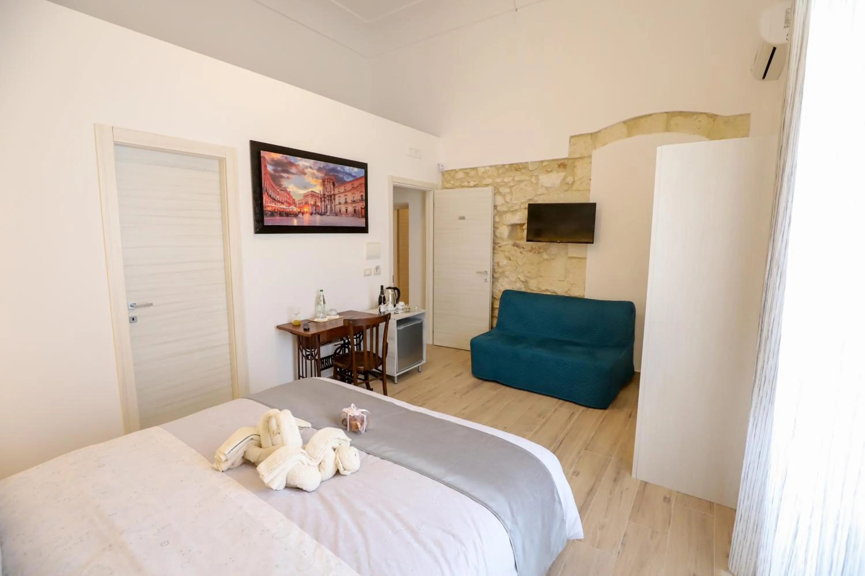 Bedroom, Bed in La Sicilia in un sogno