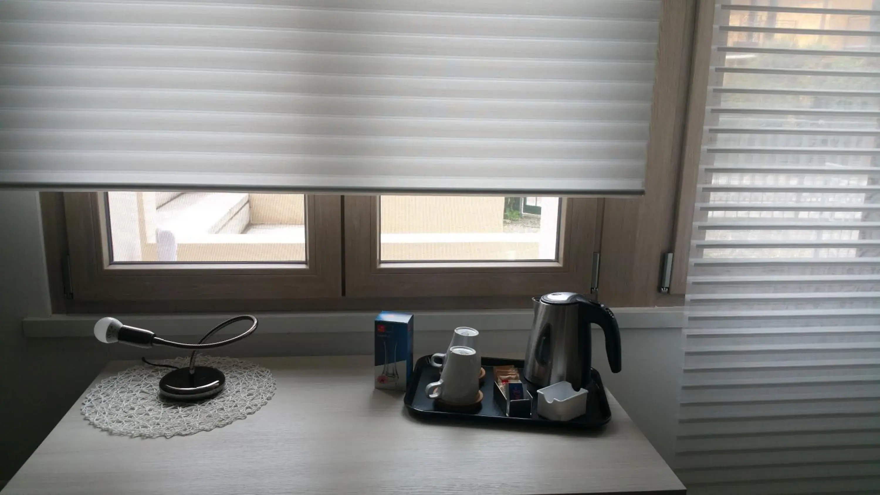 Superior Double or Twin Room with Garden View in Il Sole e la Luna B&B in Garda Superior Double or Twin Room with Garden View in Il Sole e la Luna B&B in Garda