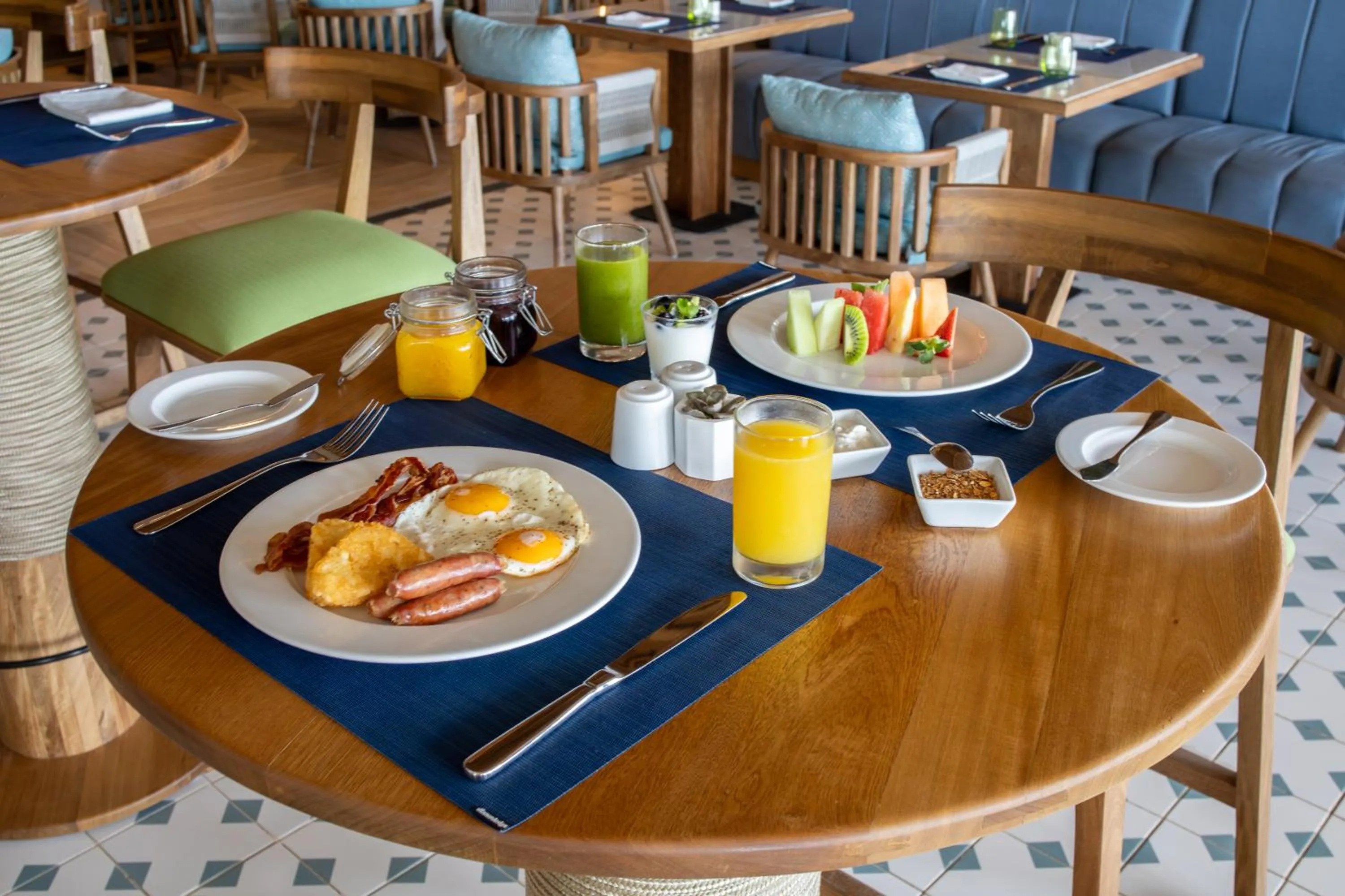 Breakfast in Secrets Mirabel Cancún Resort & Spa - Adults Only