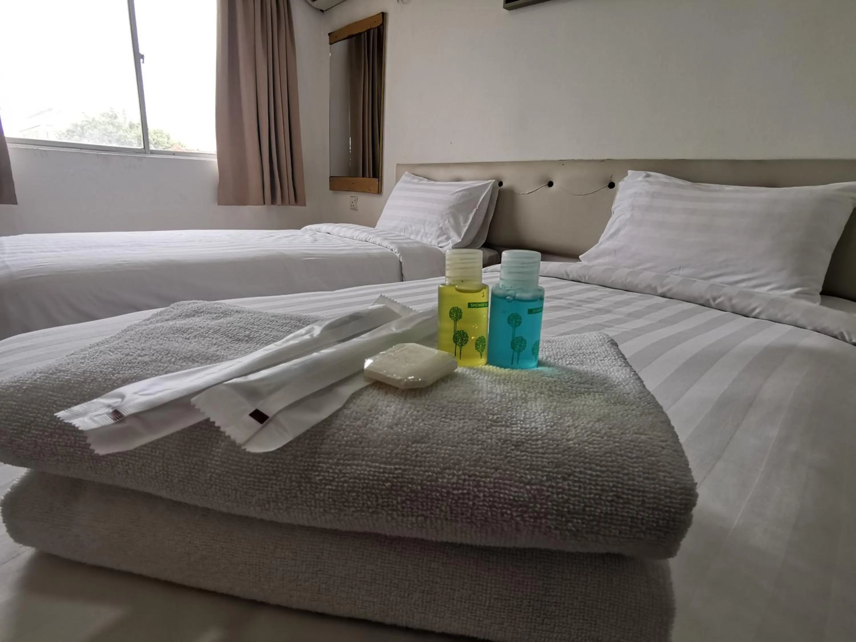 Bed in De Ocean Hotel