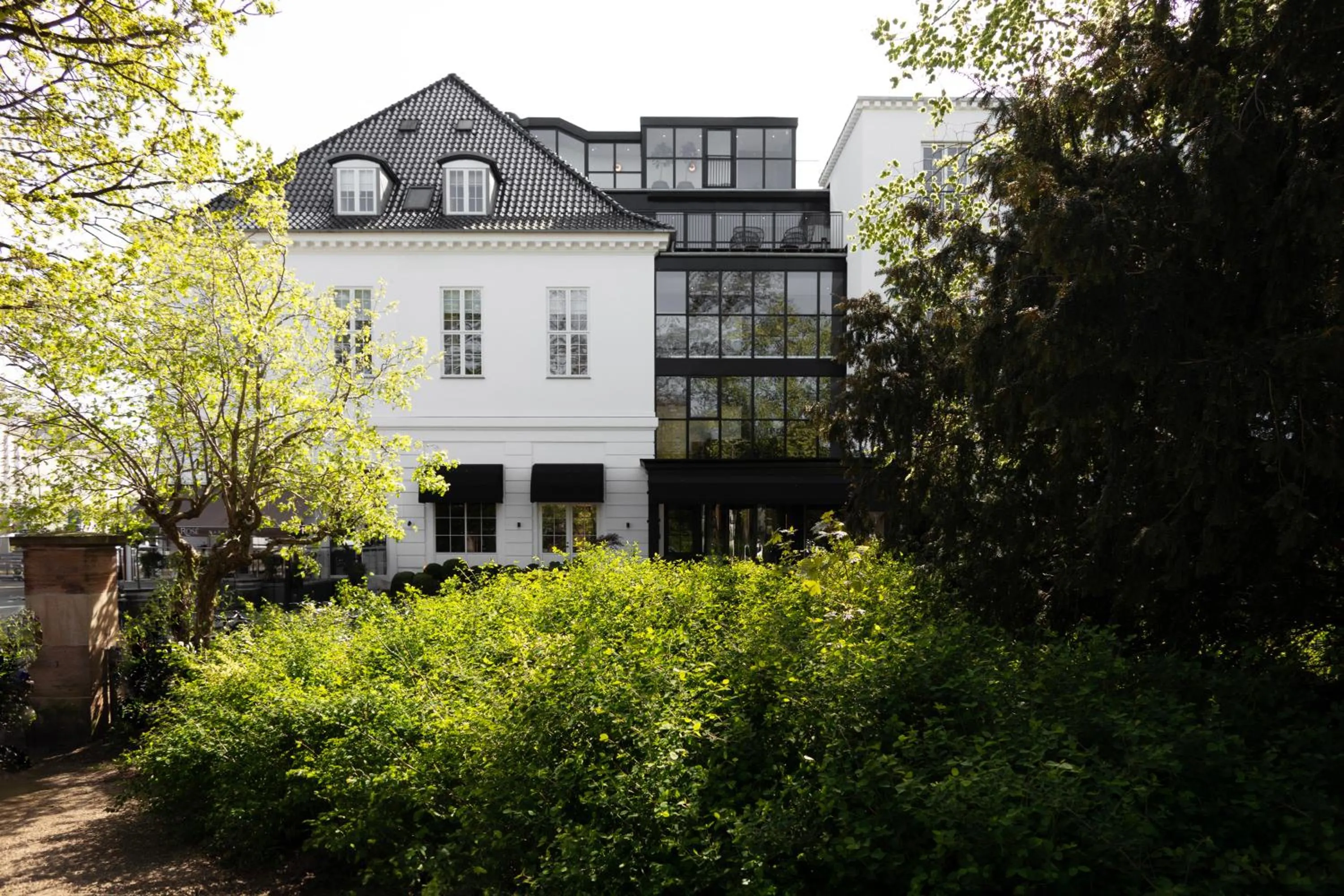 Facade/entrance in Park Lane Copenhagen