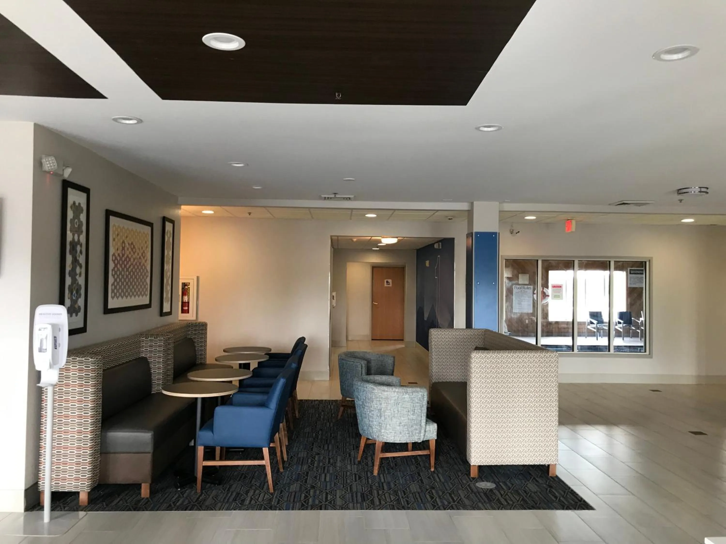 Holiday Inn Express - Toledo West - Napoleon by IHG