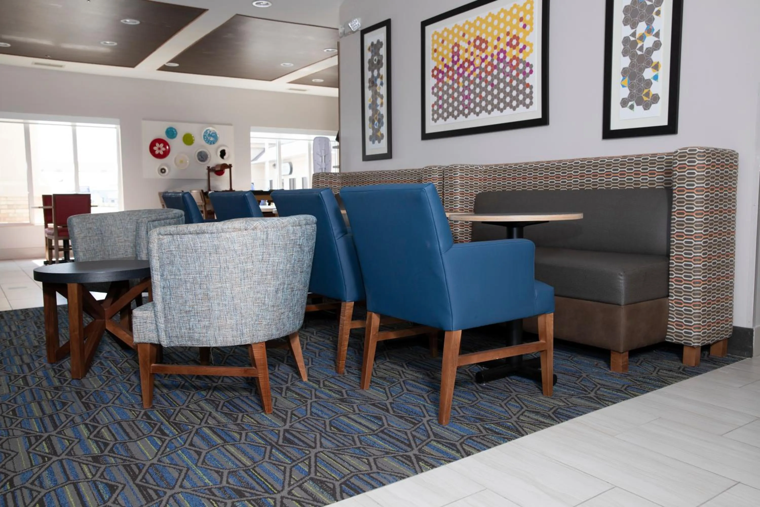 Holiday Inn Express - Toledo West - Napoleon by IHG