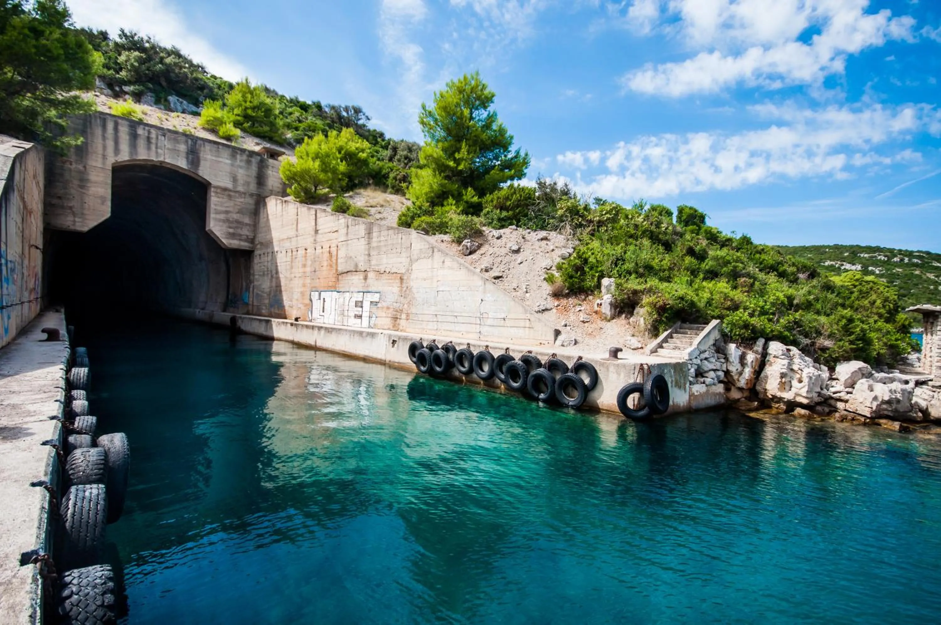 Hiking in Hotel Mirta