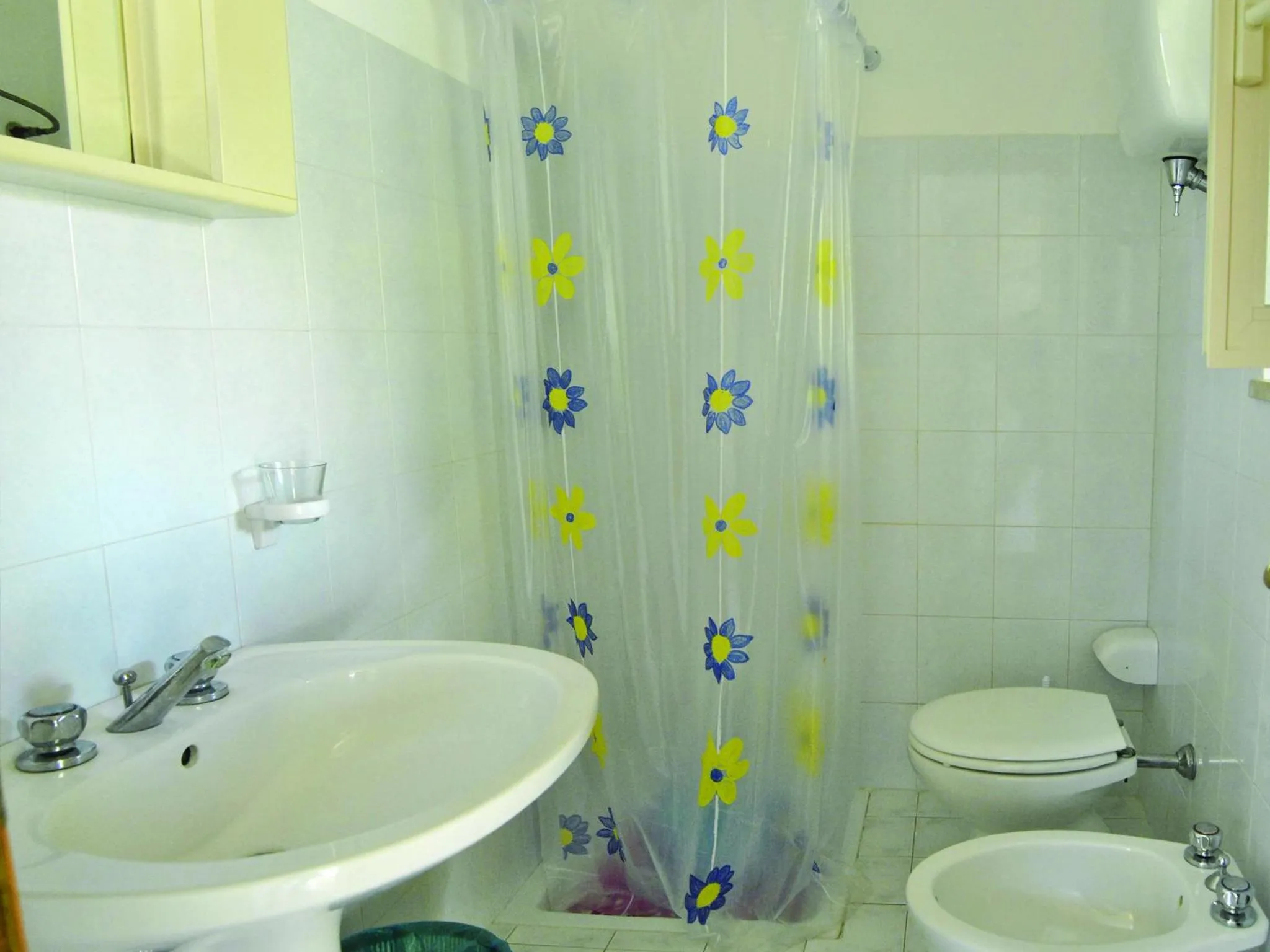 Bathroom in C'era Una Volta