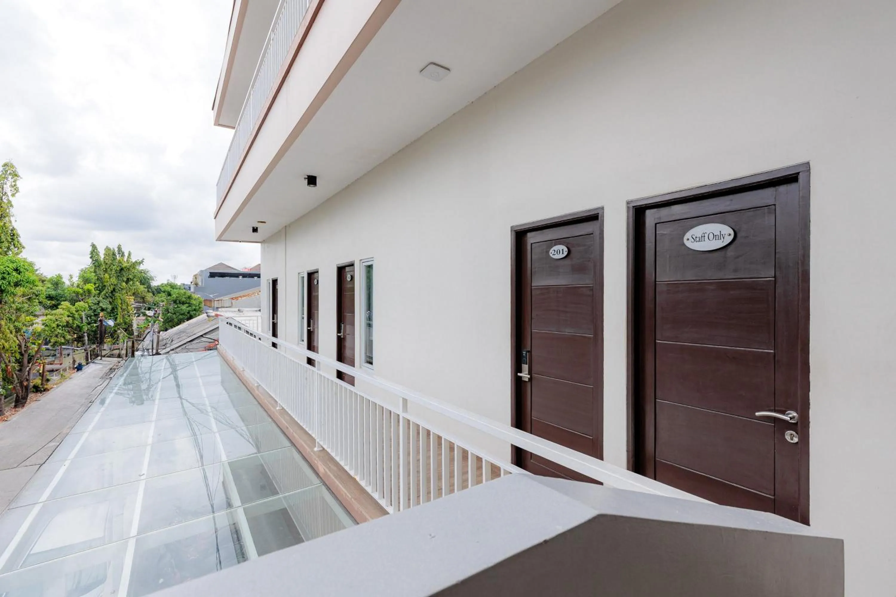 Property building in RedDoorz near Taman Palem