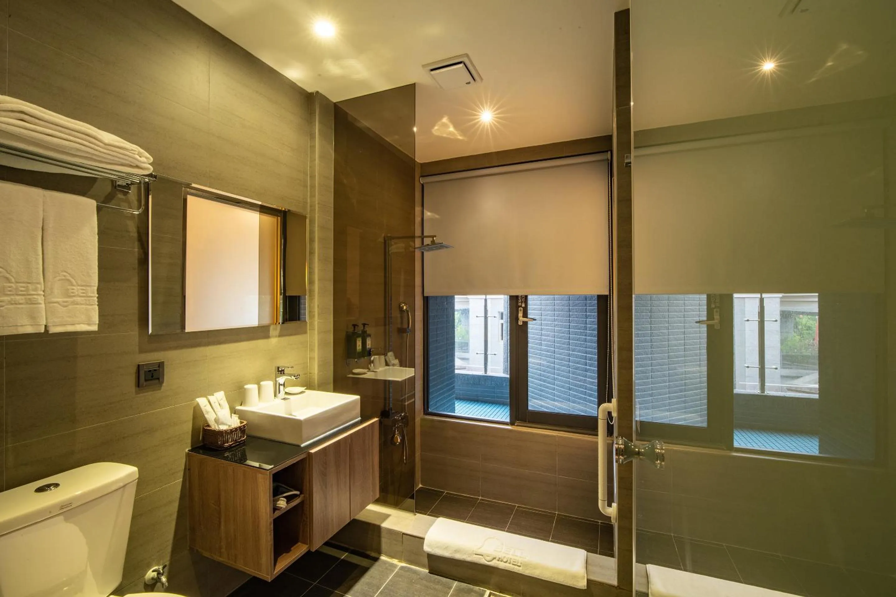 Bathroom in Fengjia Hotel Bell