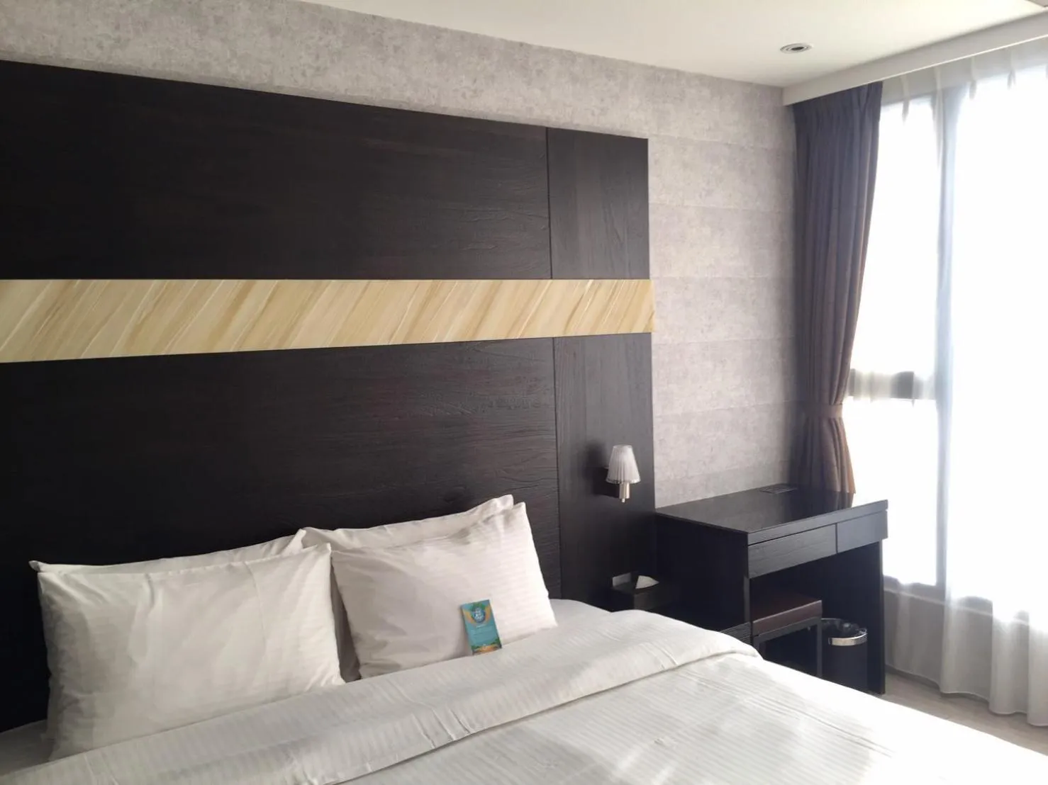 Photo of the whole room, Bed in Fengjia Hotel Bell