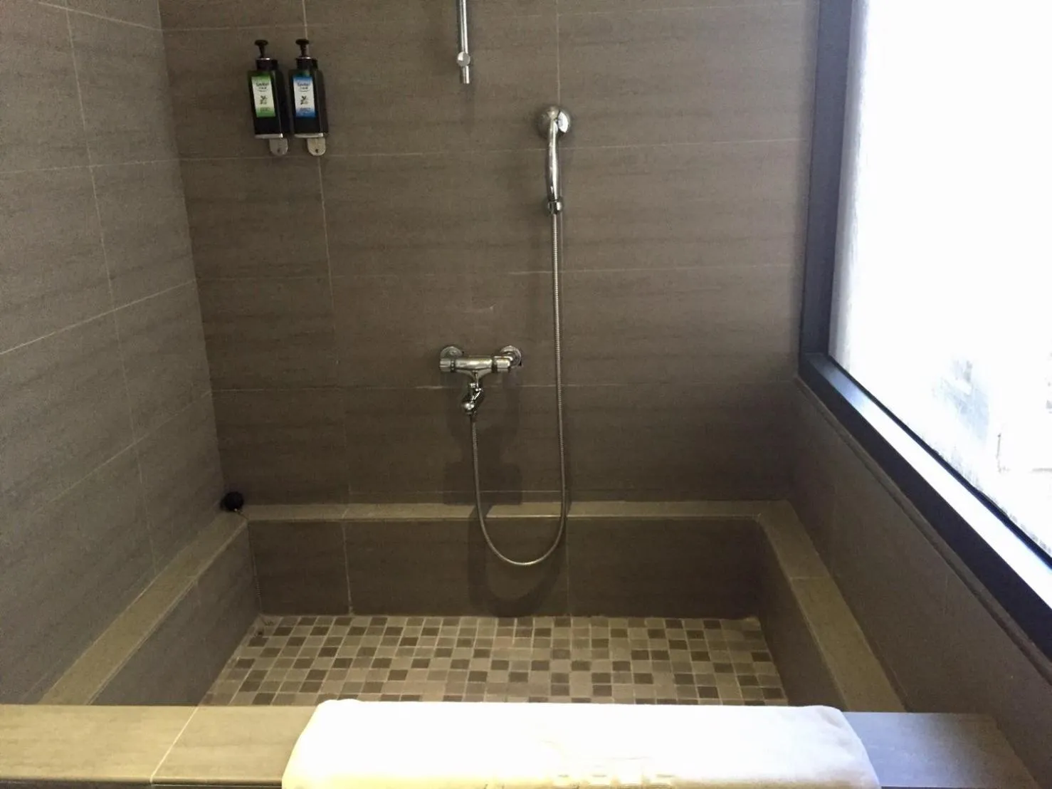 Bathroom in Fengjia Hotel Bell