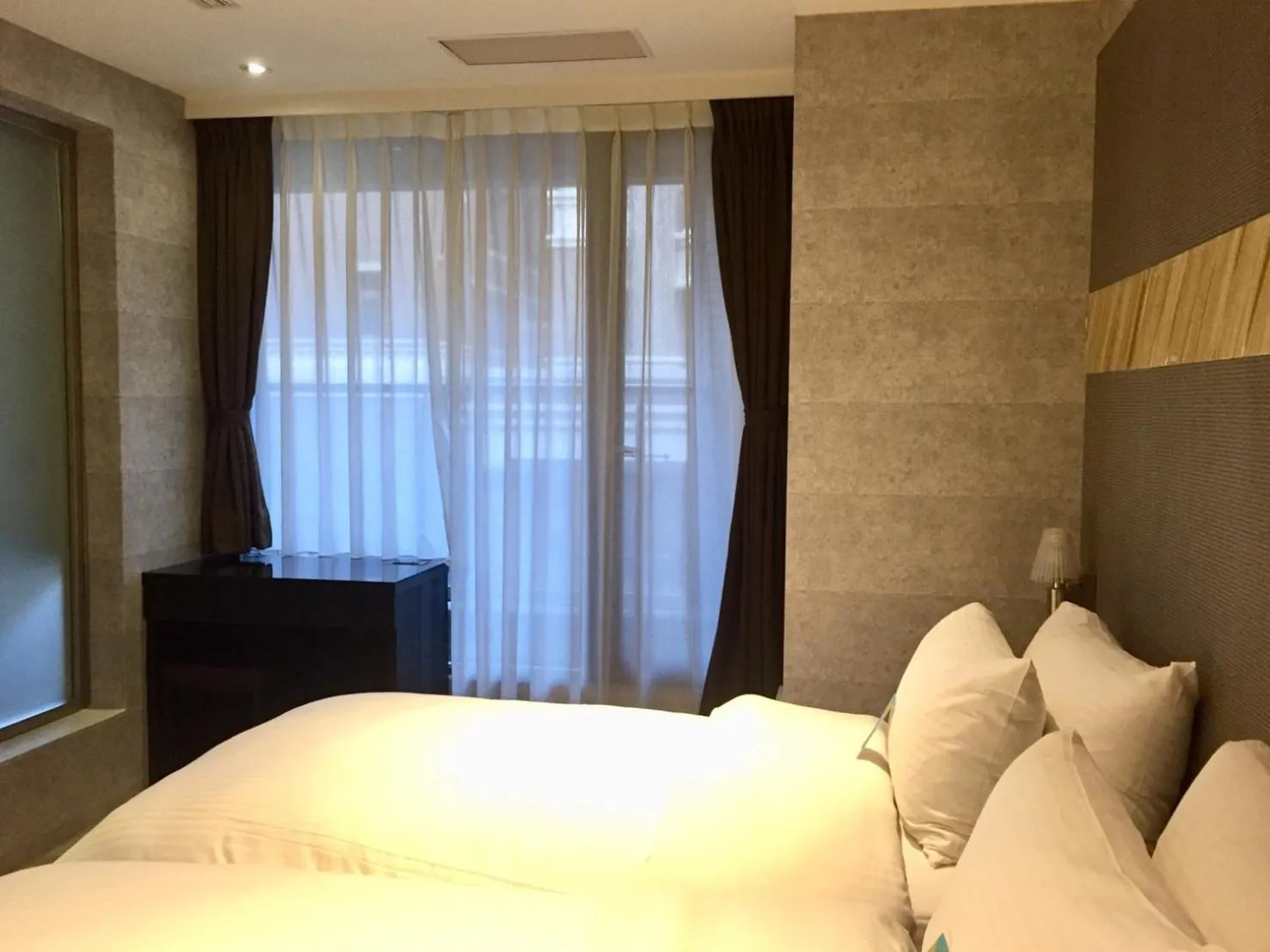 Photo of the whole room, Bed in Fengjia Hotel Bell