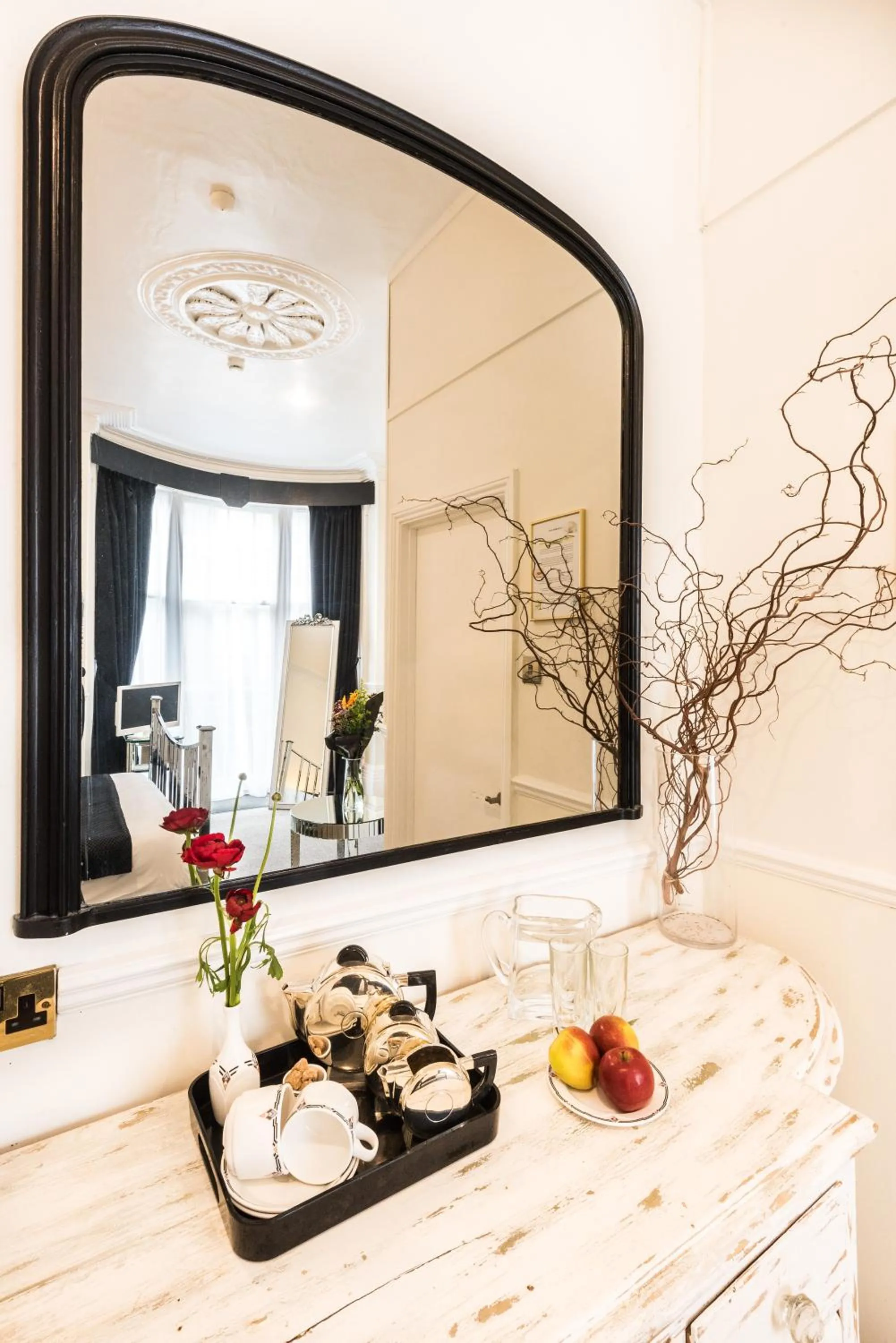 Decorative detail in Paskins Town House