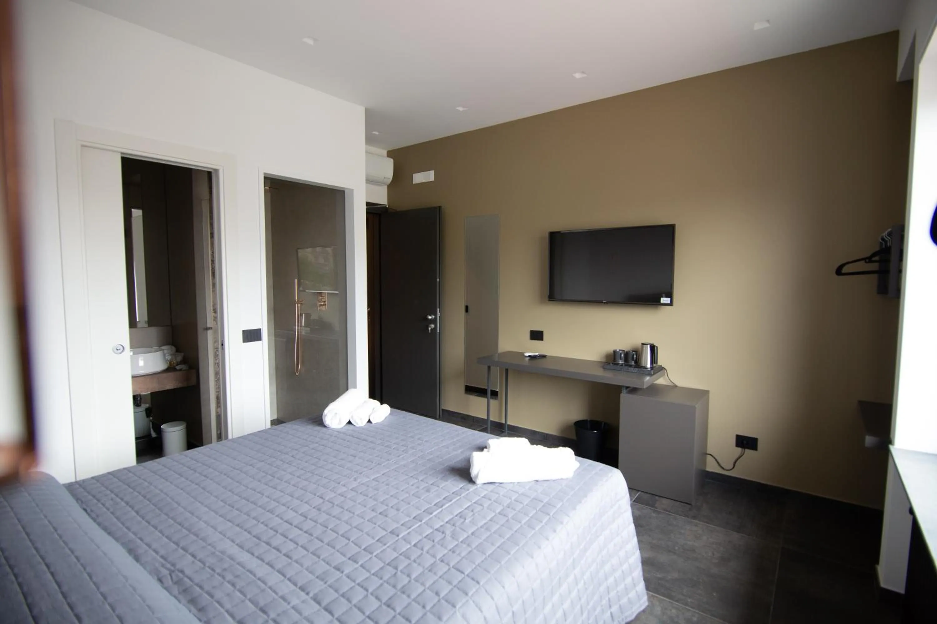 Bed in napoliurbansuite