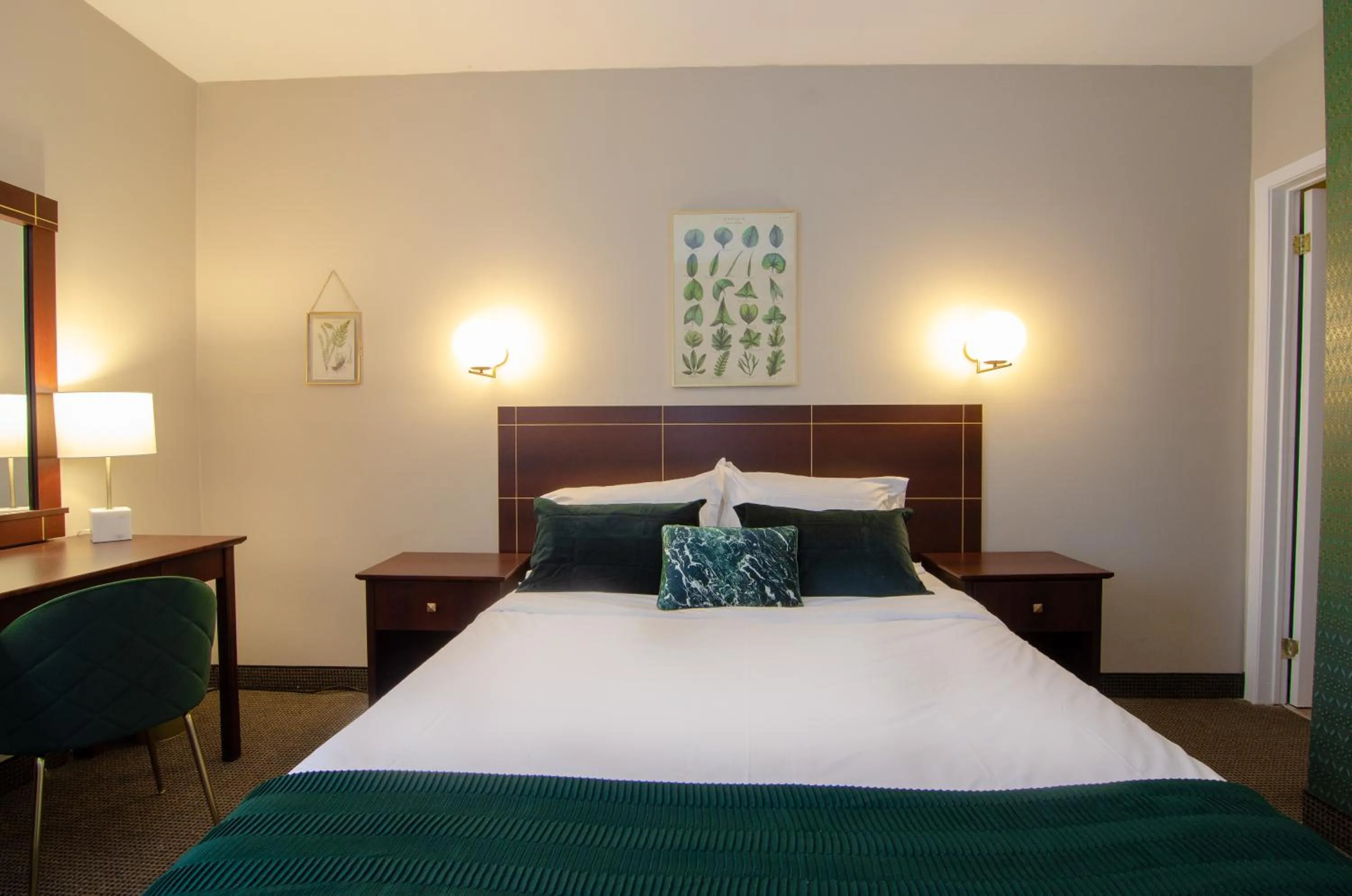 Bed in Maison Cartier Montreal