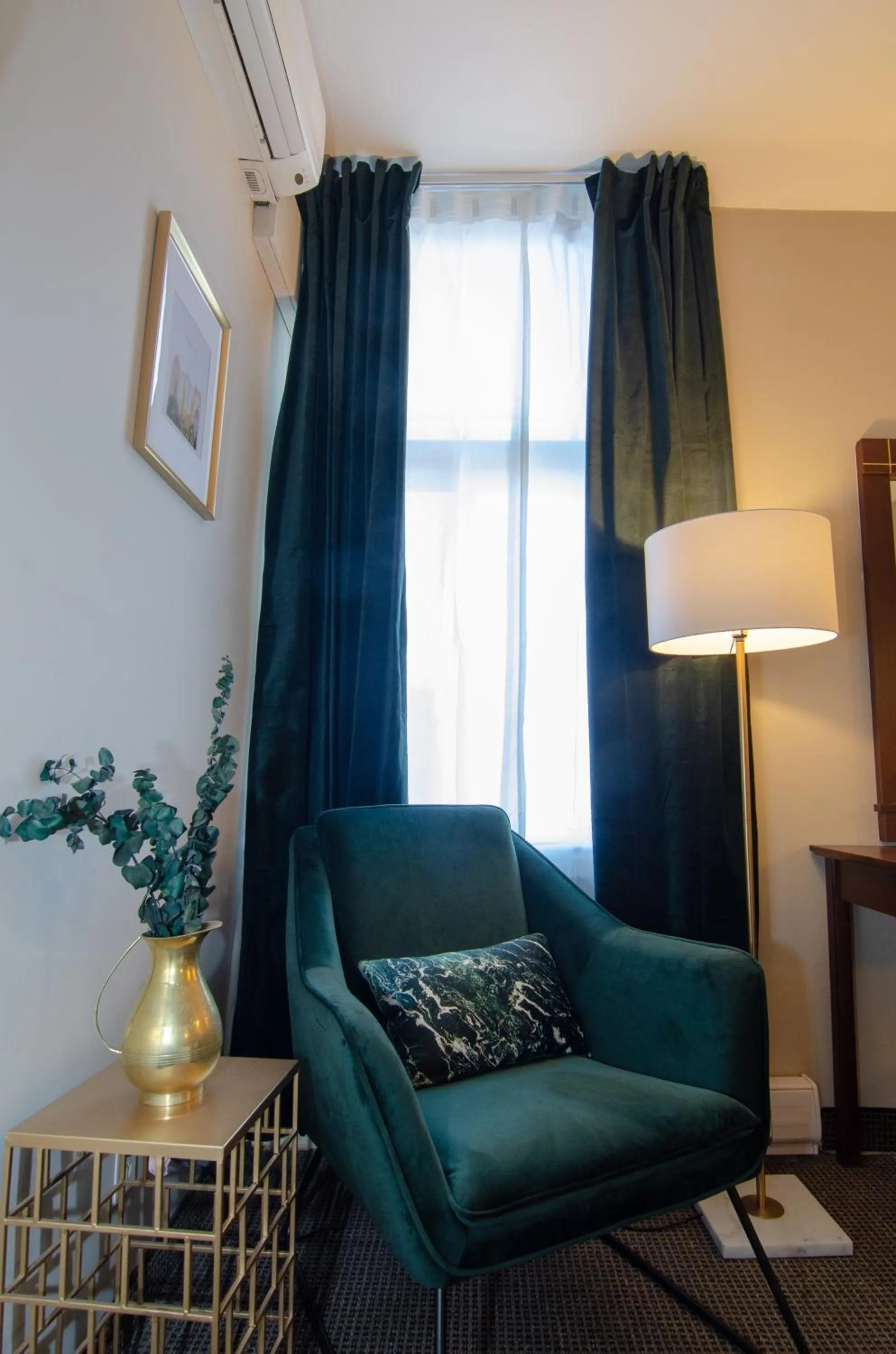 Seating area in Maison Cartier Montreal