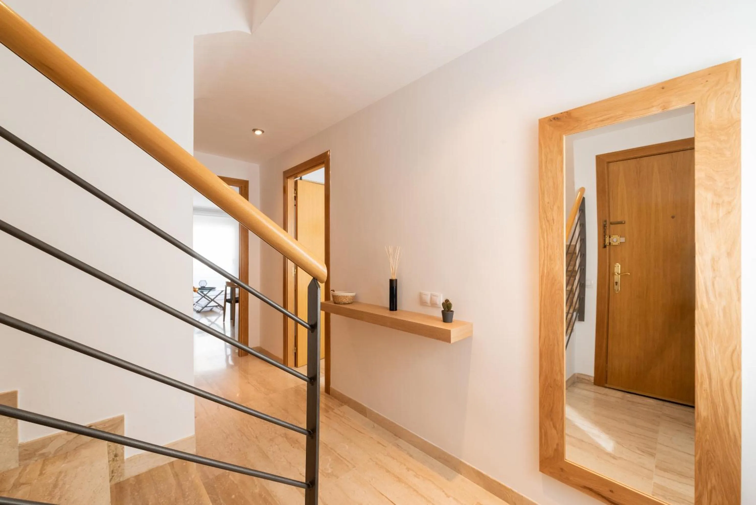 Decorative detail in Petit Luxe Ègara