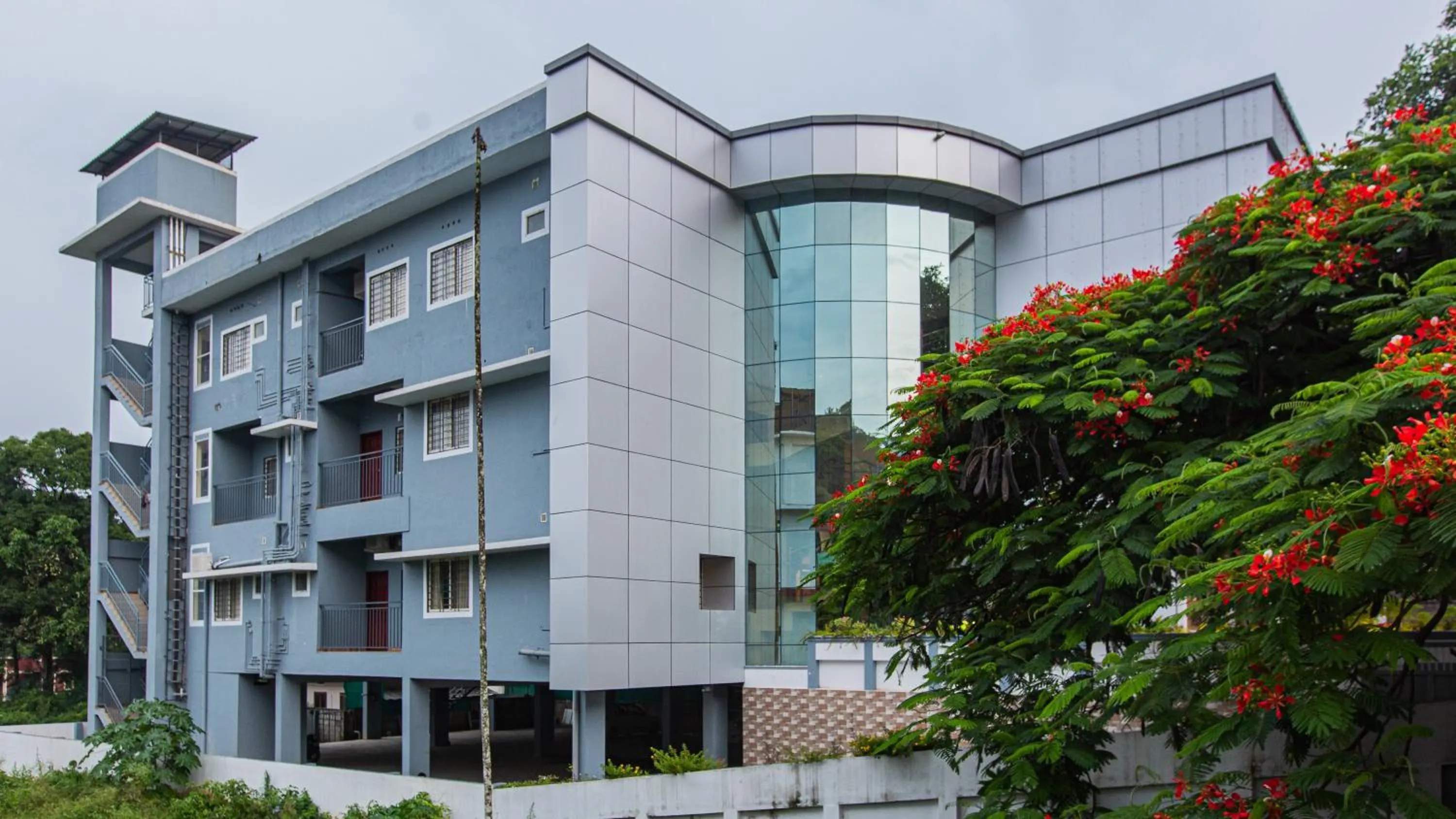 Property building in Woodside residency