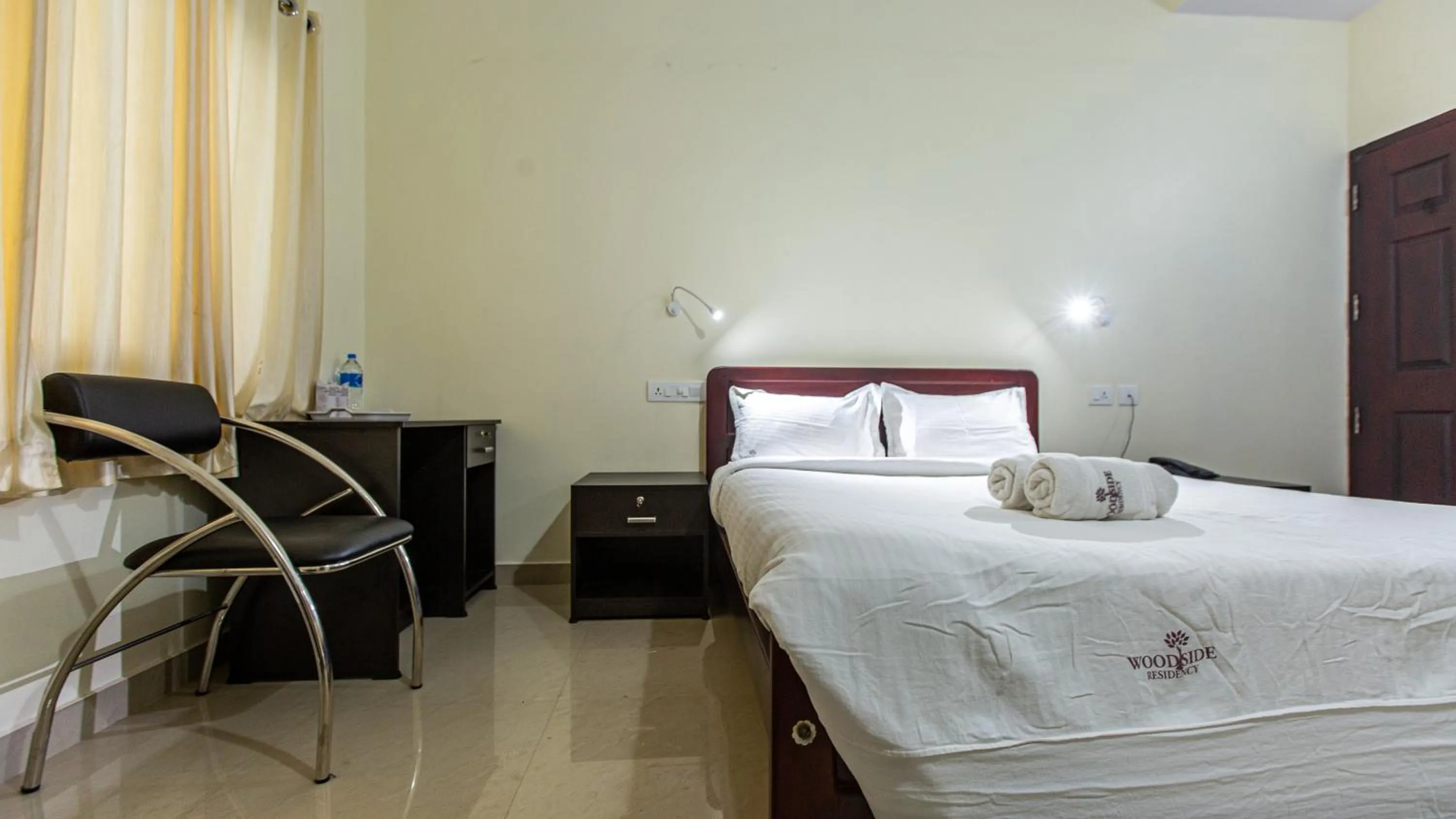 Bed in Woodside residency