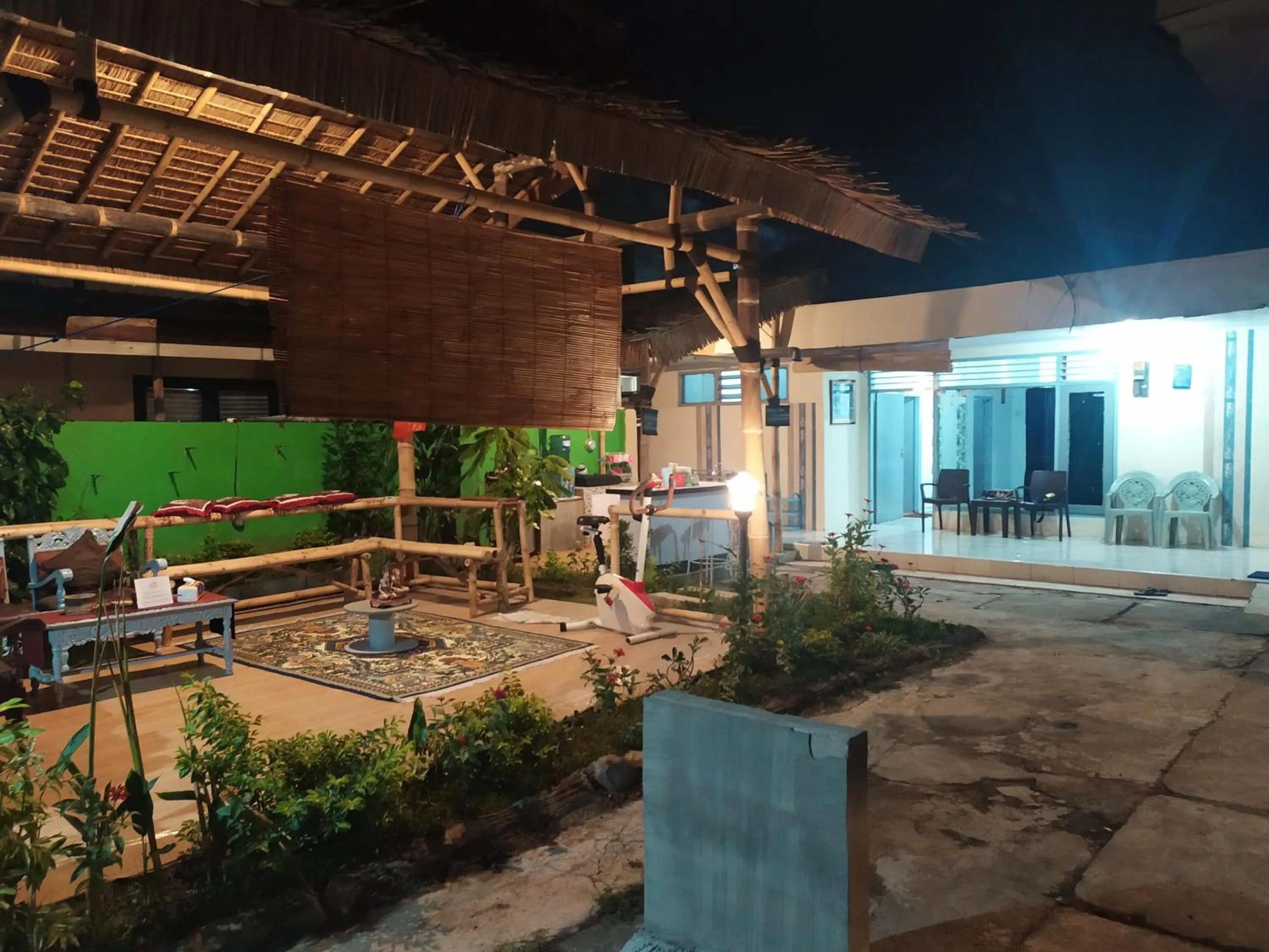 Patio in Robiu Homestay