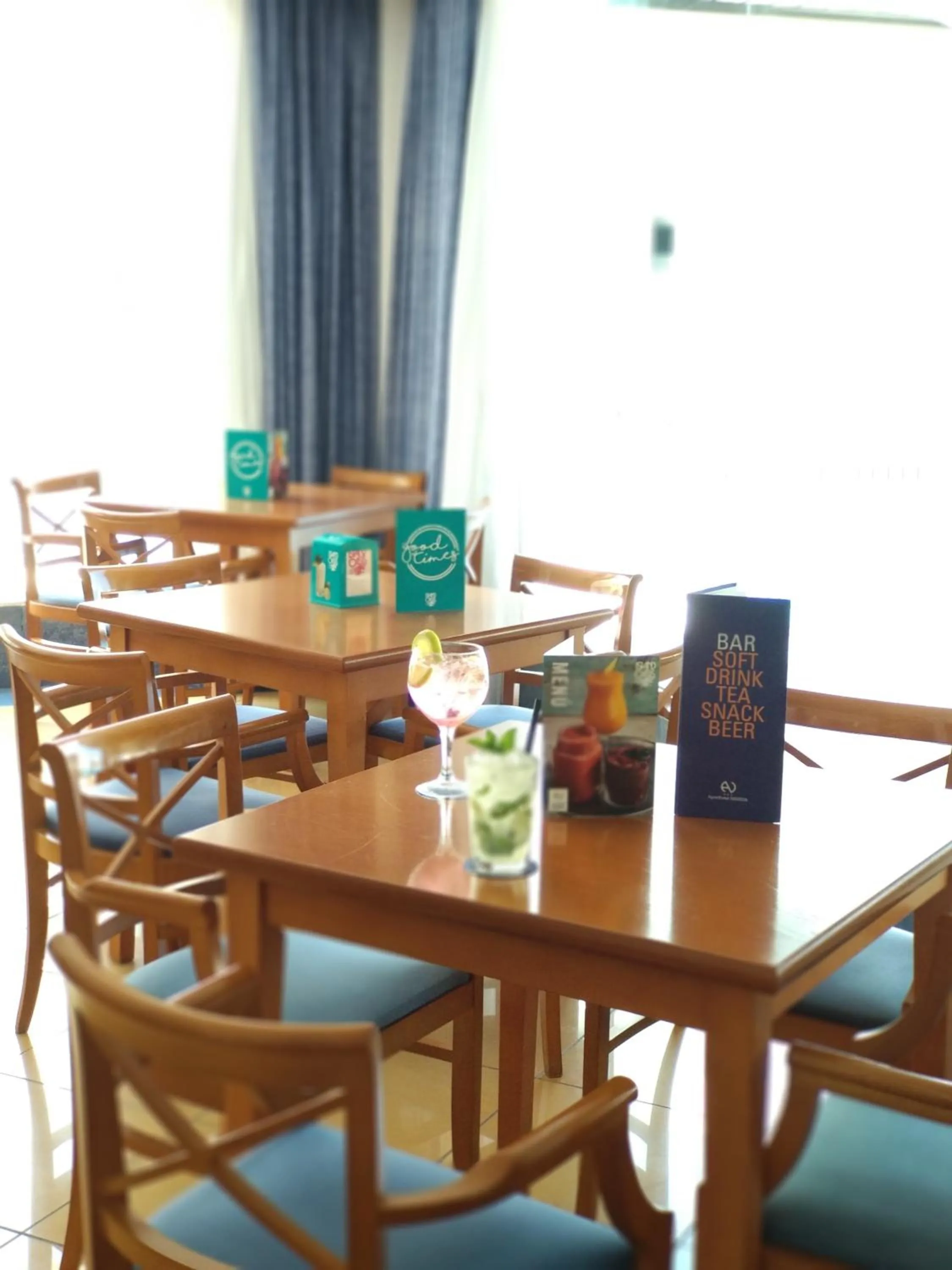 Lounge or bar in Aparthotel Nereida