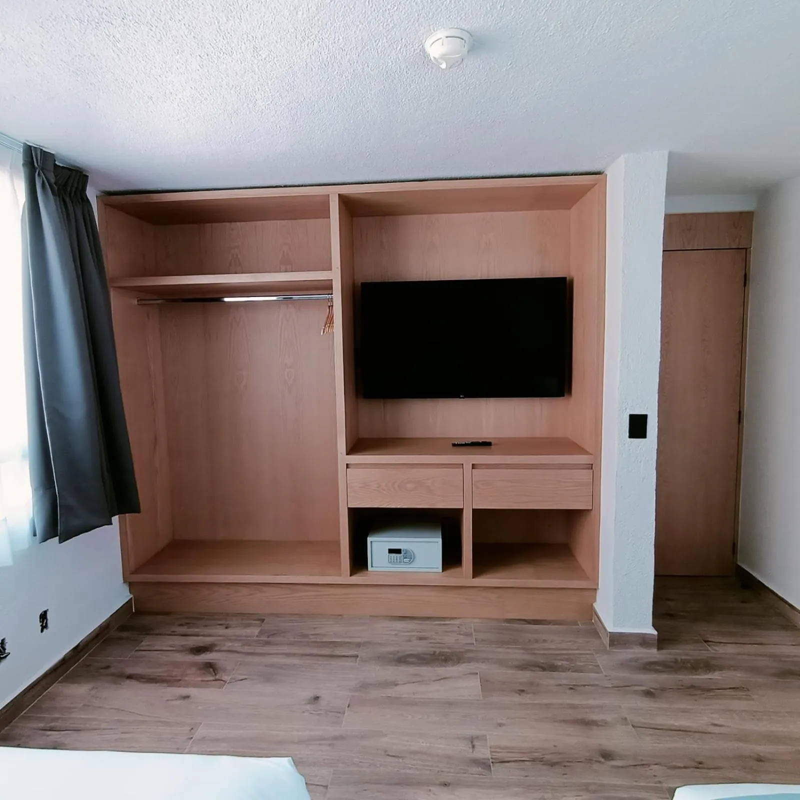 Bedroom in Sunrock Hotel & Suites