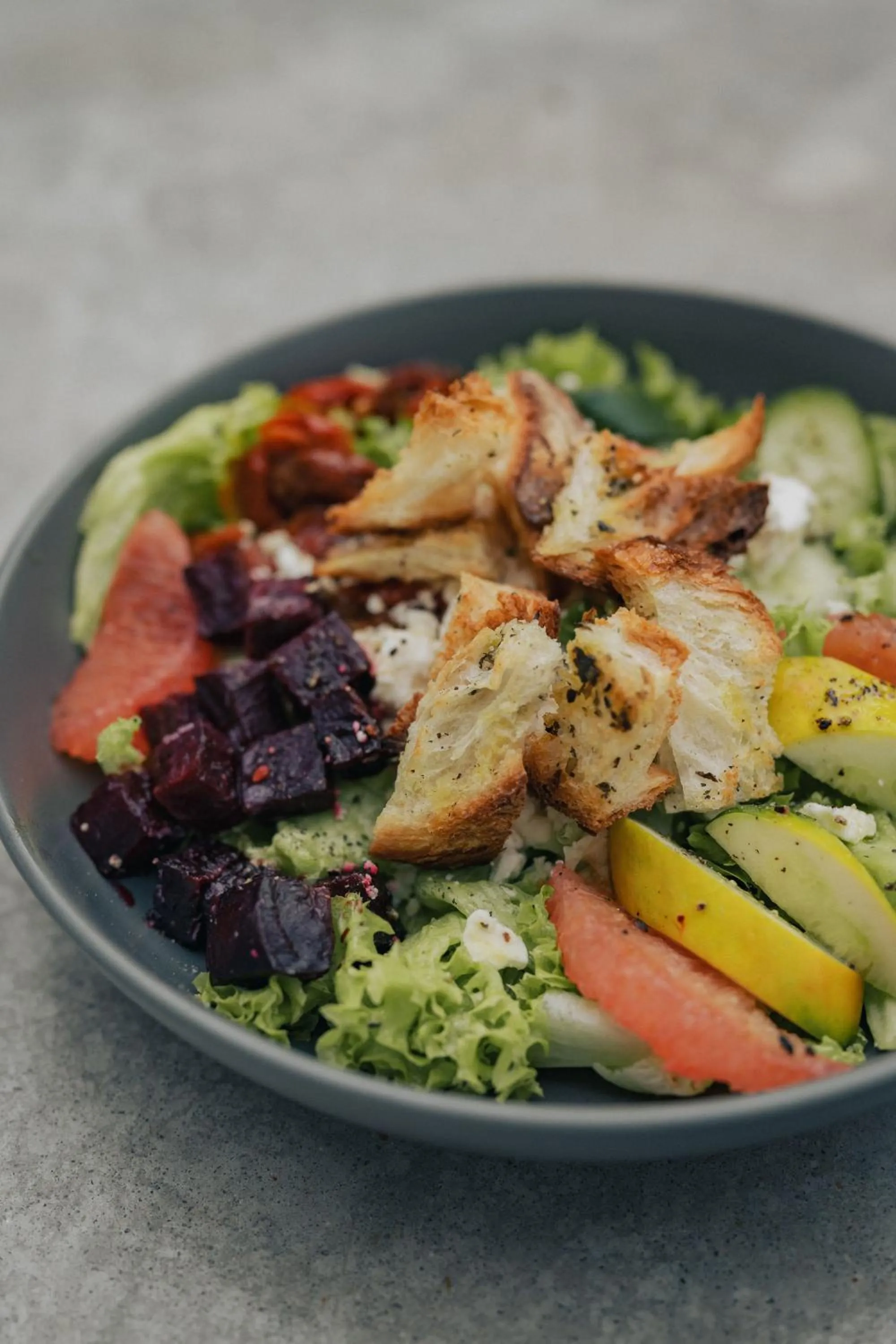 Restaurant/places to eat in Sunrock Hotel & Suites