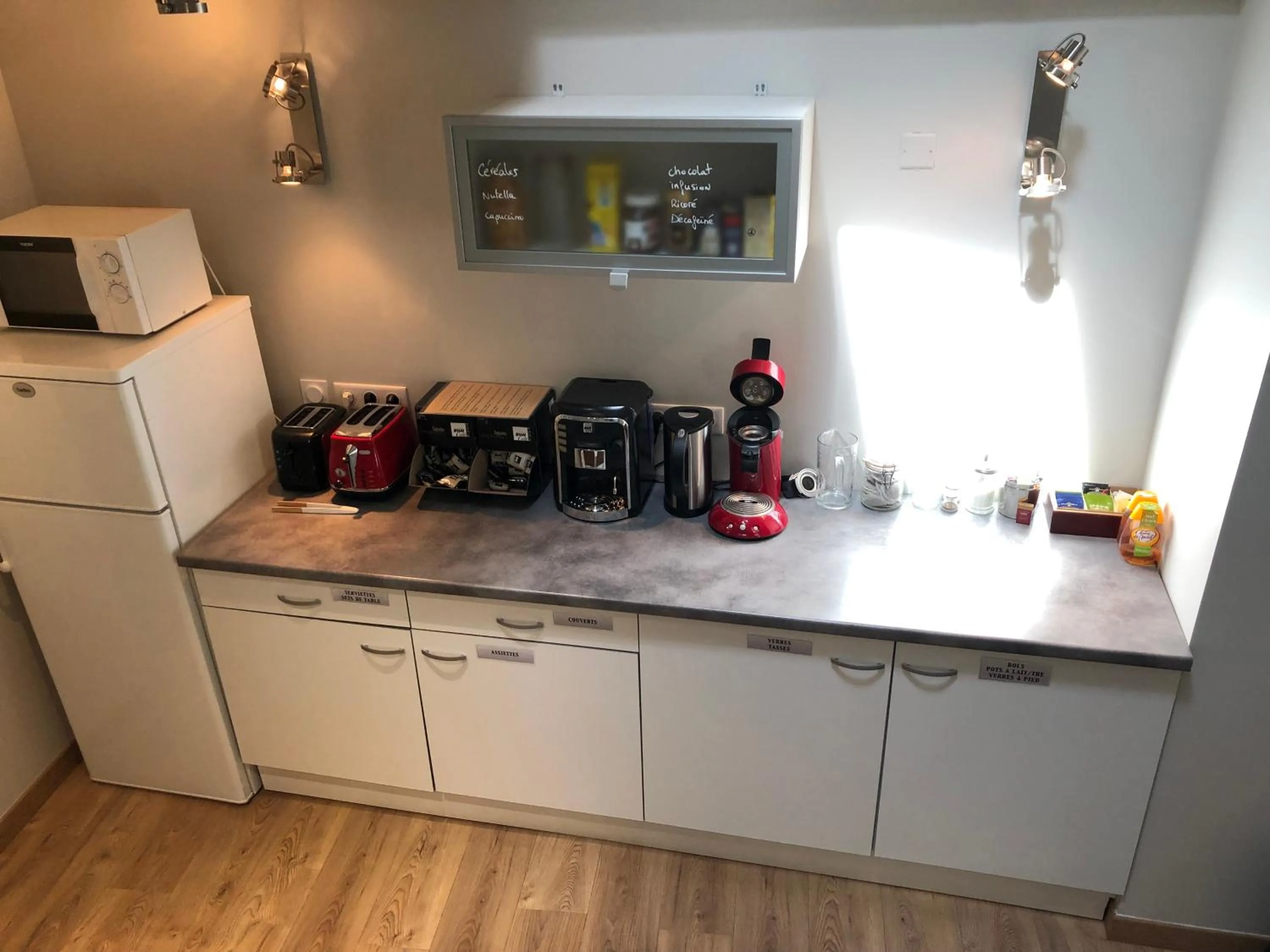 Kitchen or kitchenette in Le Sommeil des Fées