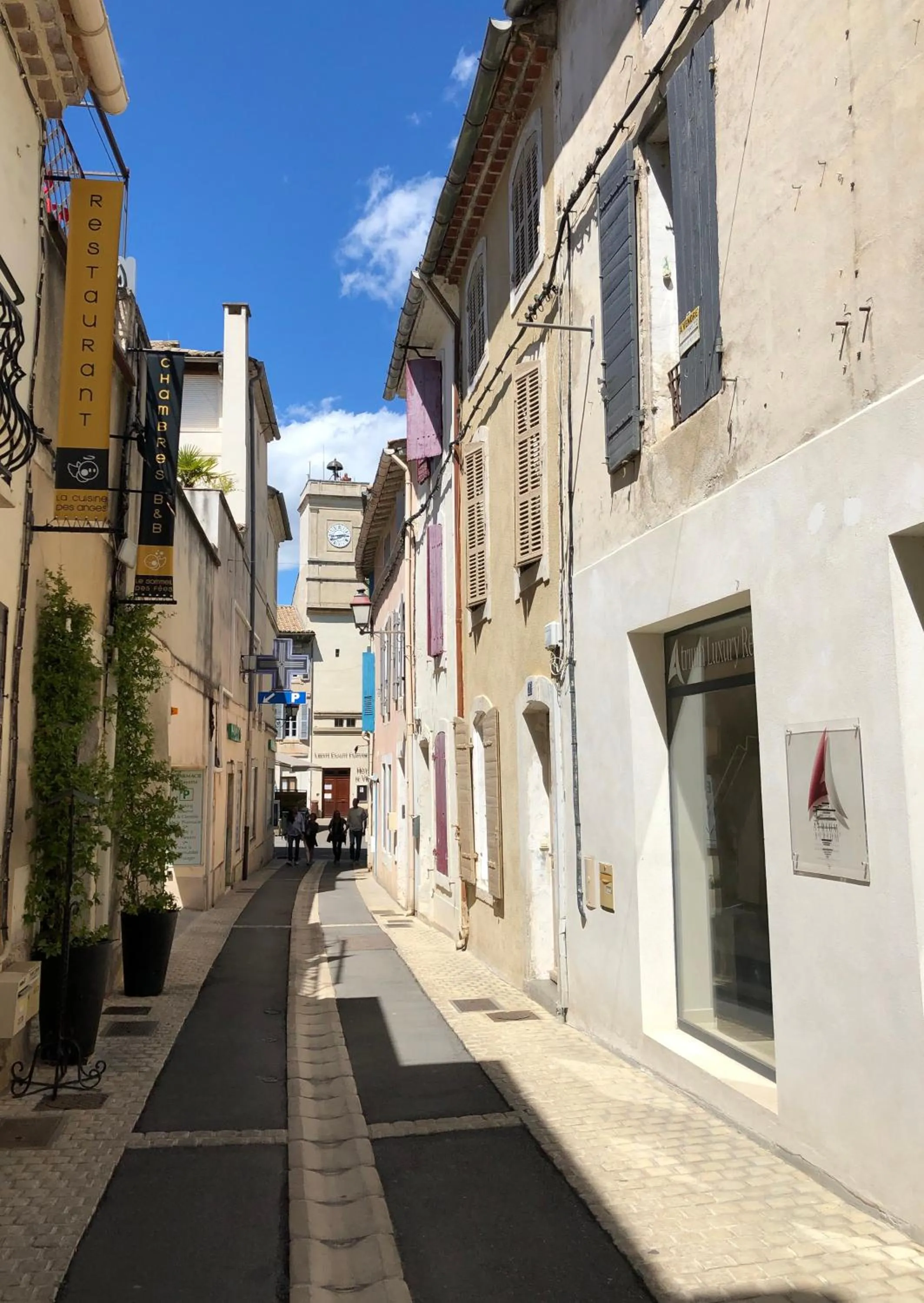 Street view in Le Sommeil des Fées