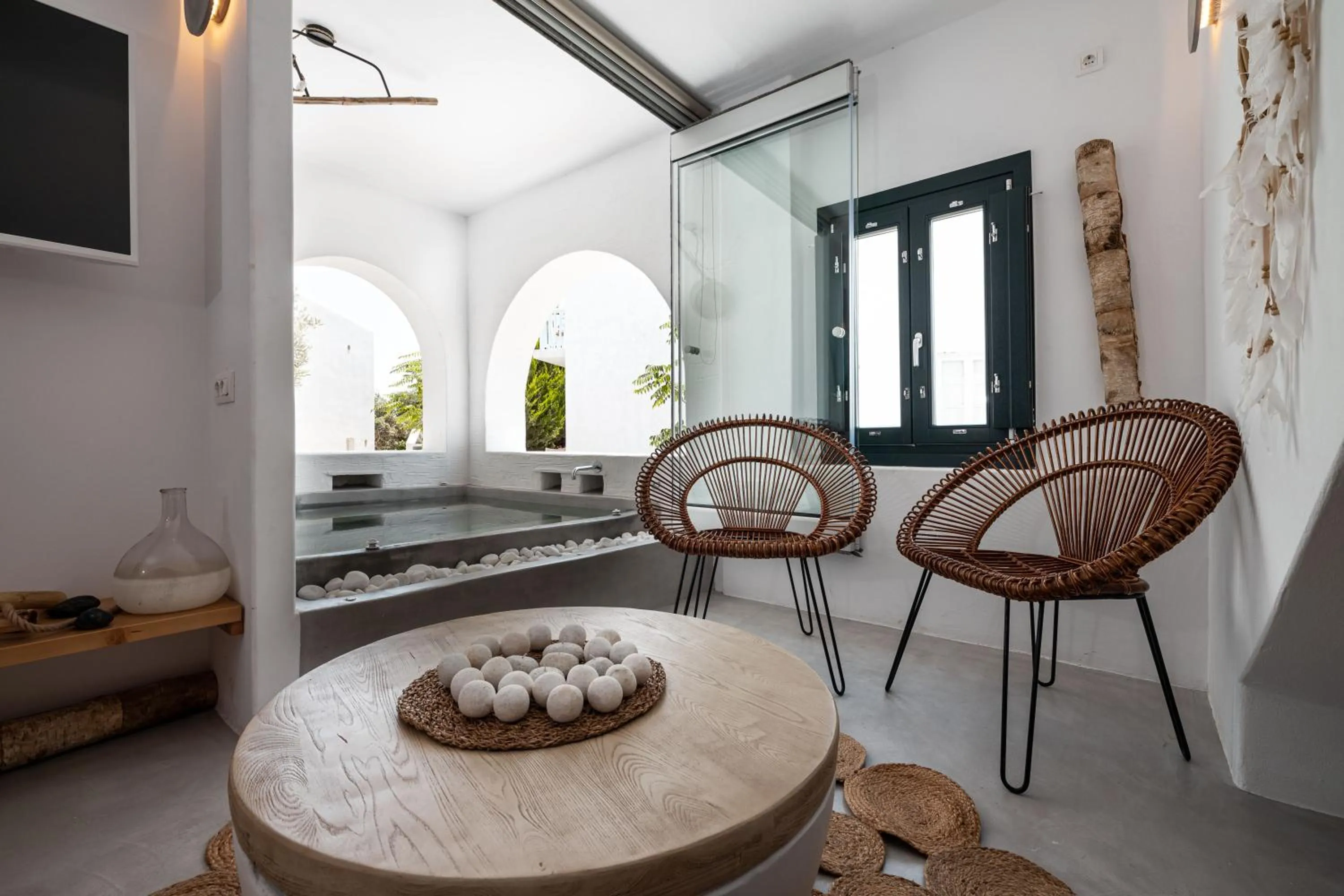 Seating area in Sandaya Luxury Suites