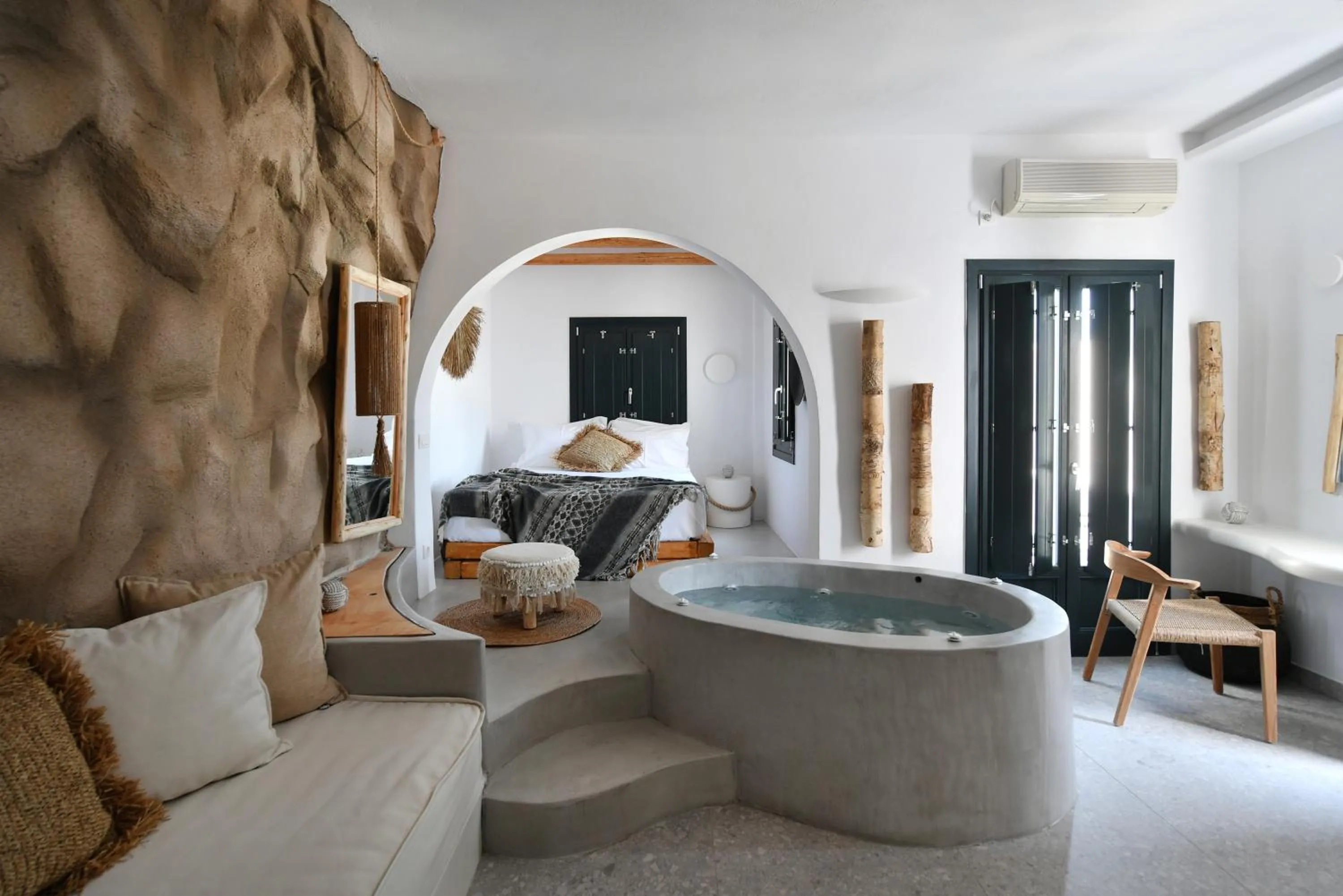 Photo of the whole room in Sandaya Luxury Suites