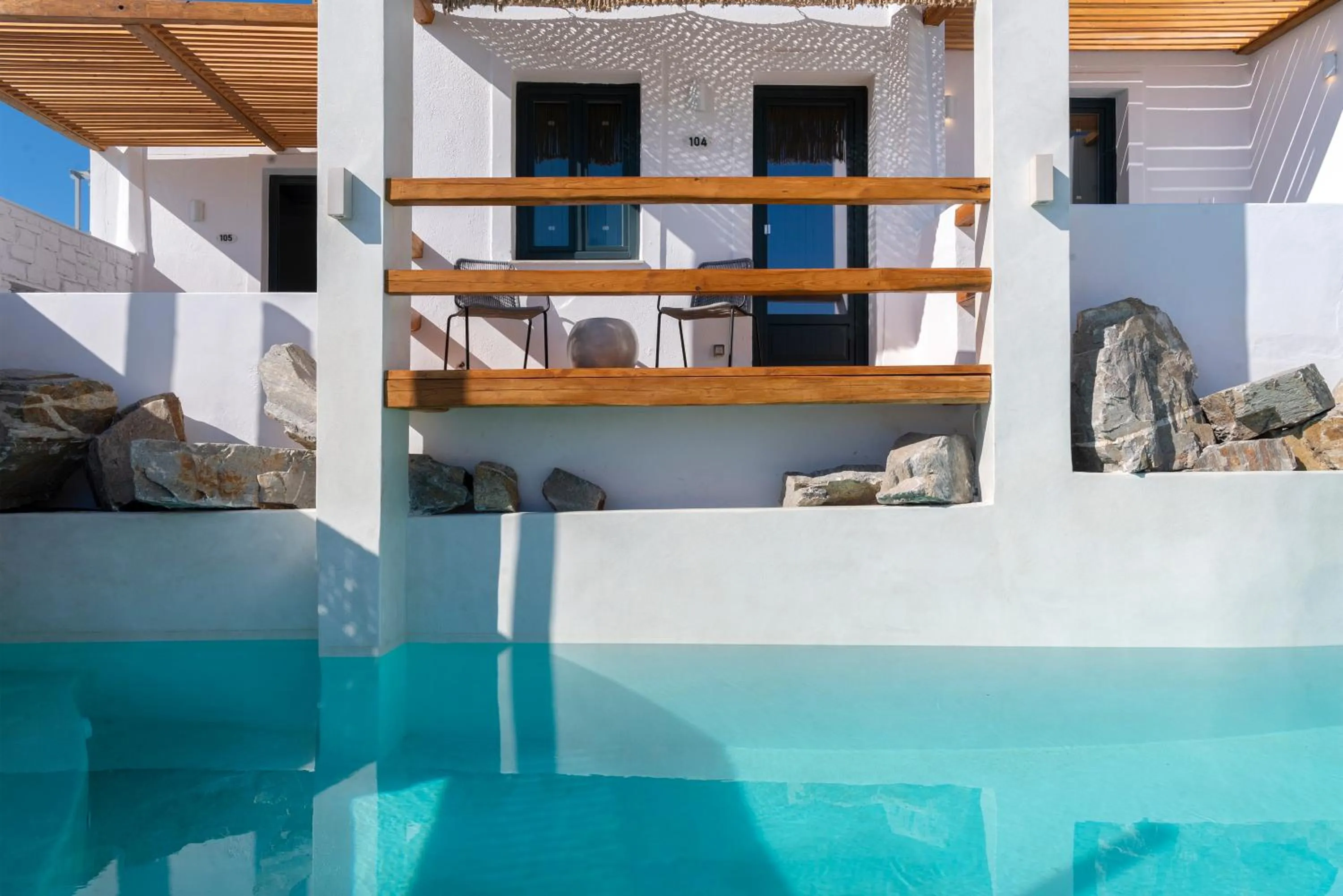 Swimming pool in Sandaya Luxury Suites