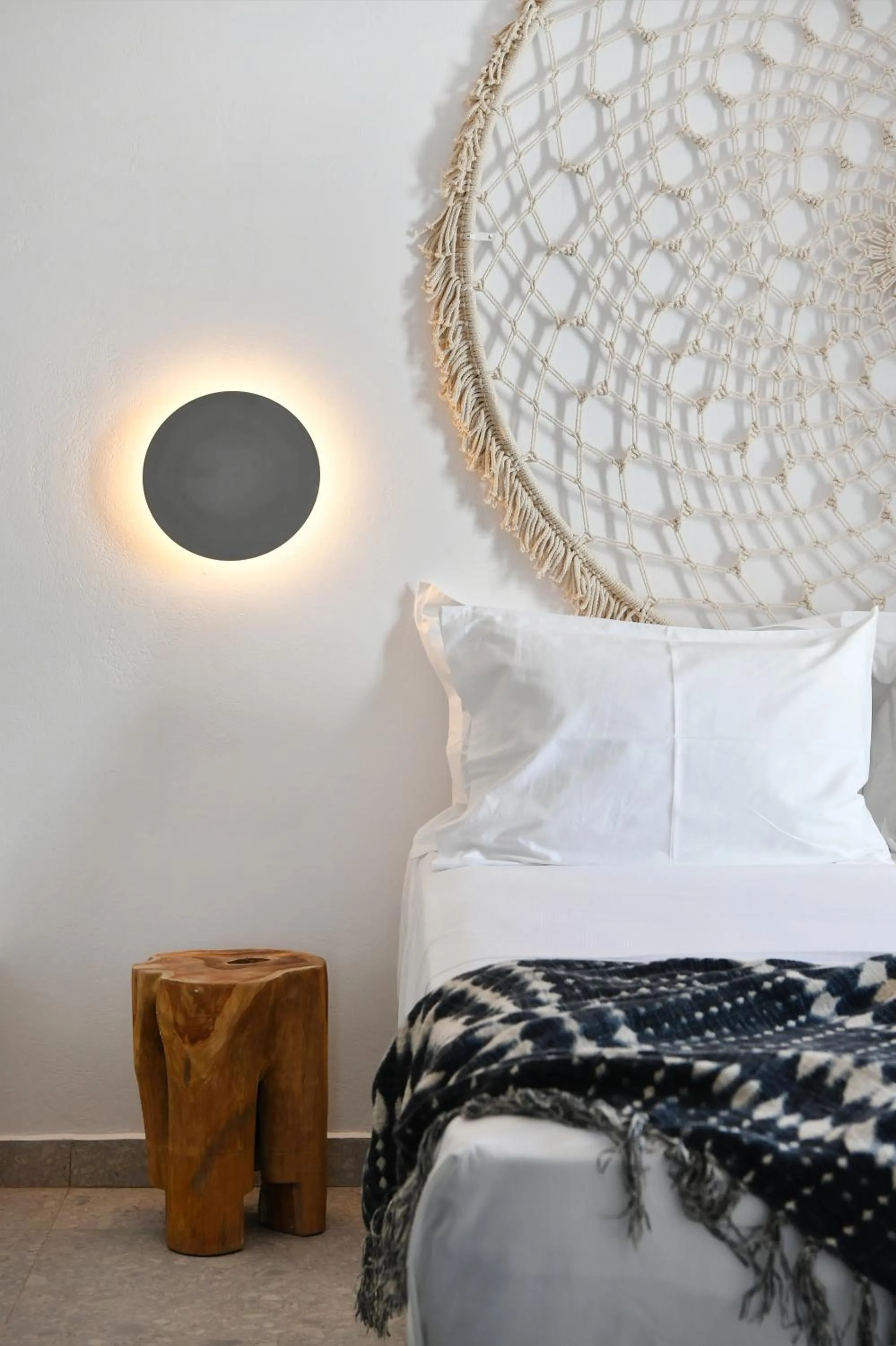 Bed in Sandaya Luxury Suites