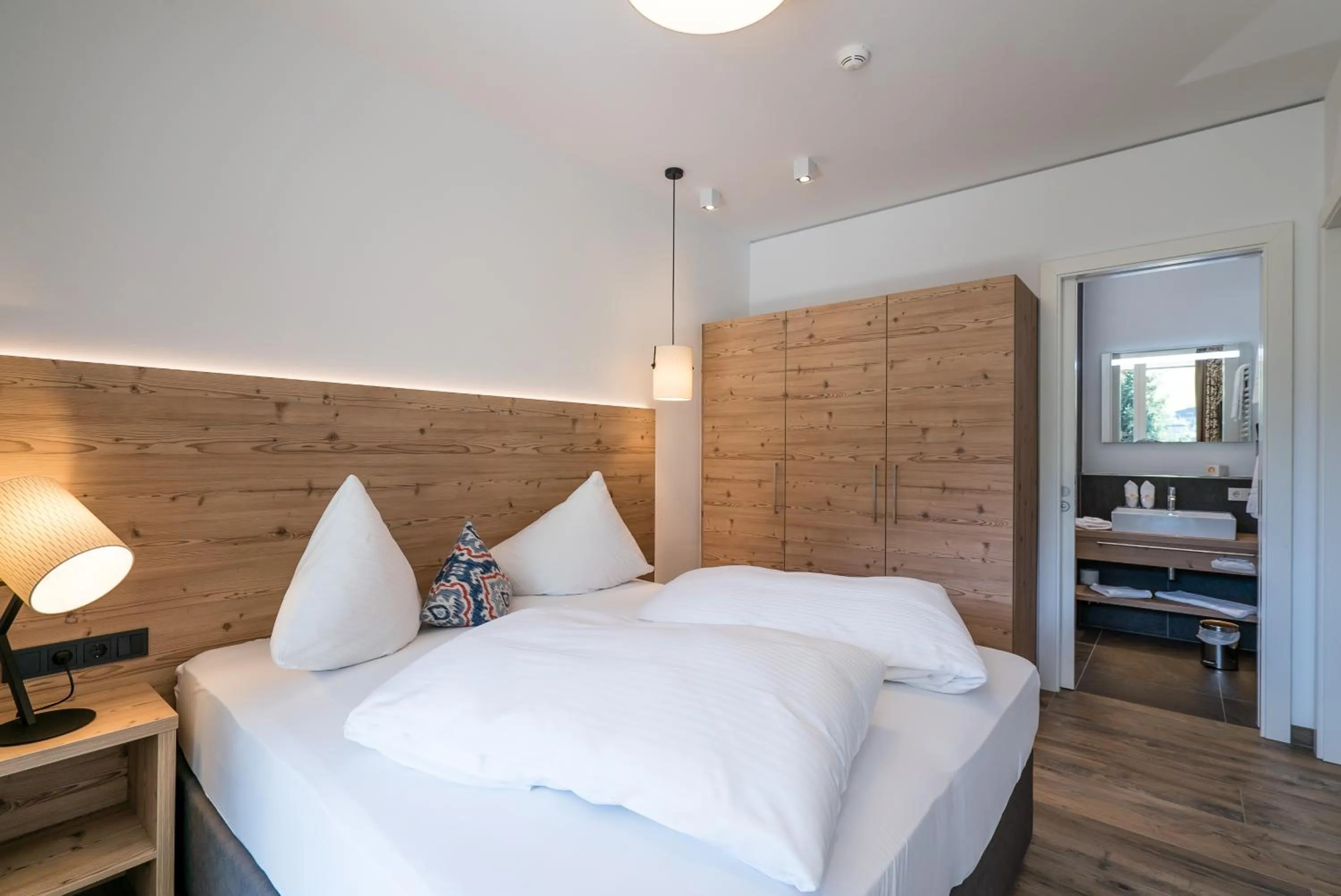 Bathroom, Bed in Adler Resort