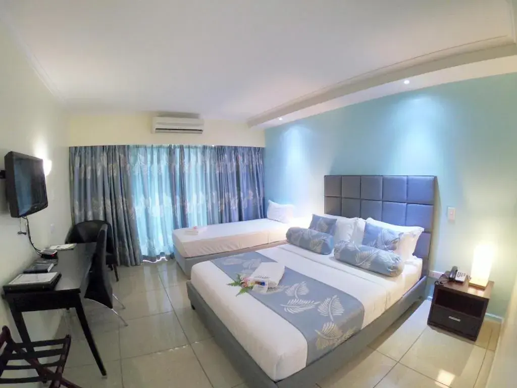 Premium Double Room with Ocean View in Gazelle International Hotel Premium Double Room with Ocean View in Gazelle International Hotel