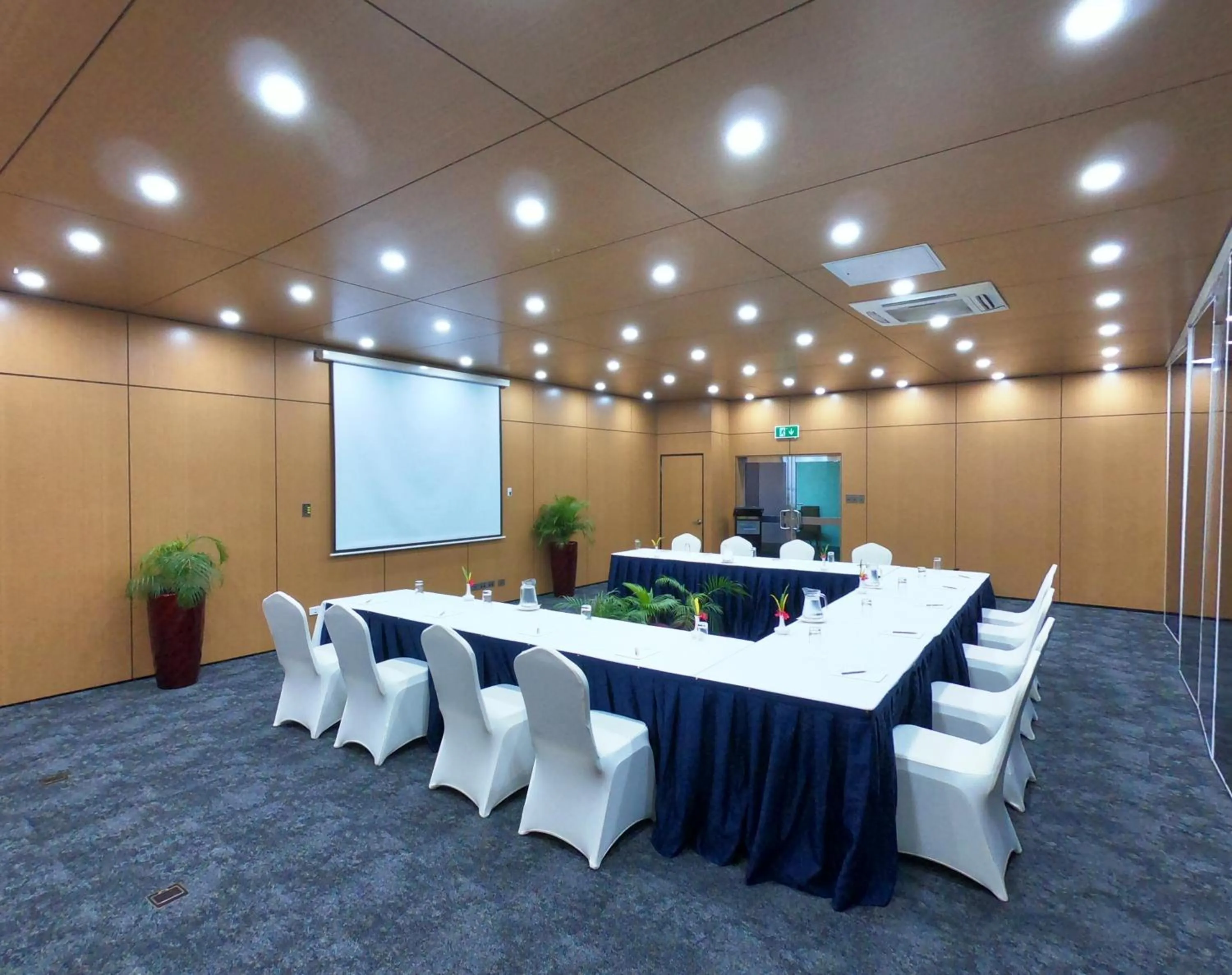 Gazelle International Hotel