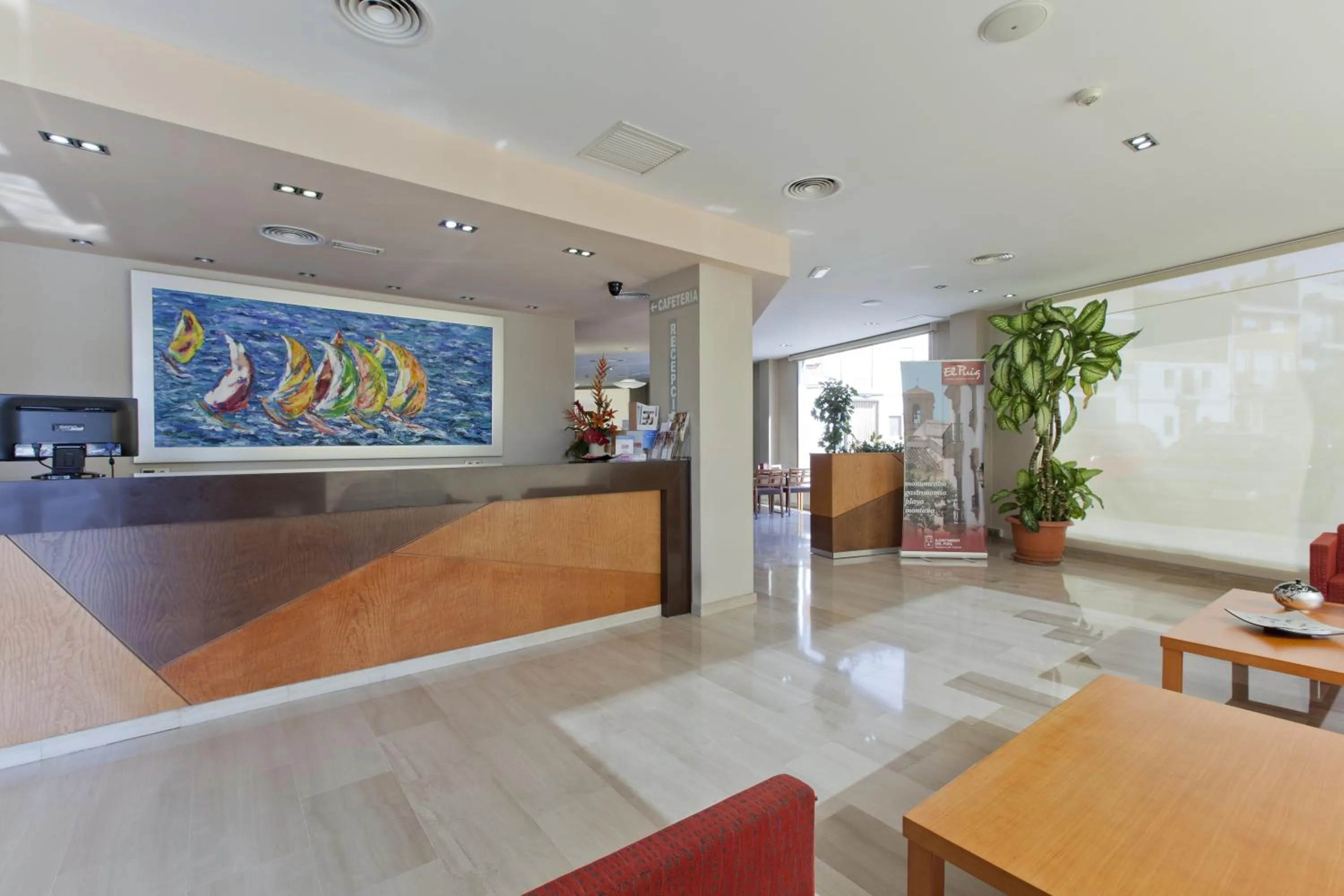 Lobby or reception in Hotel Olympia Ronda II