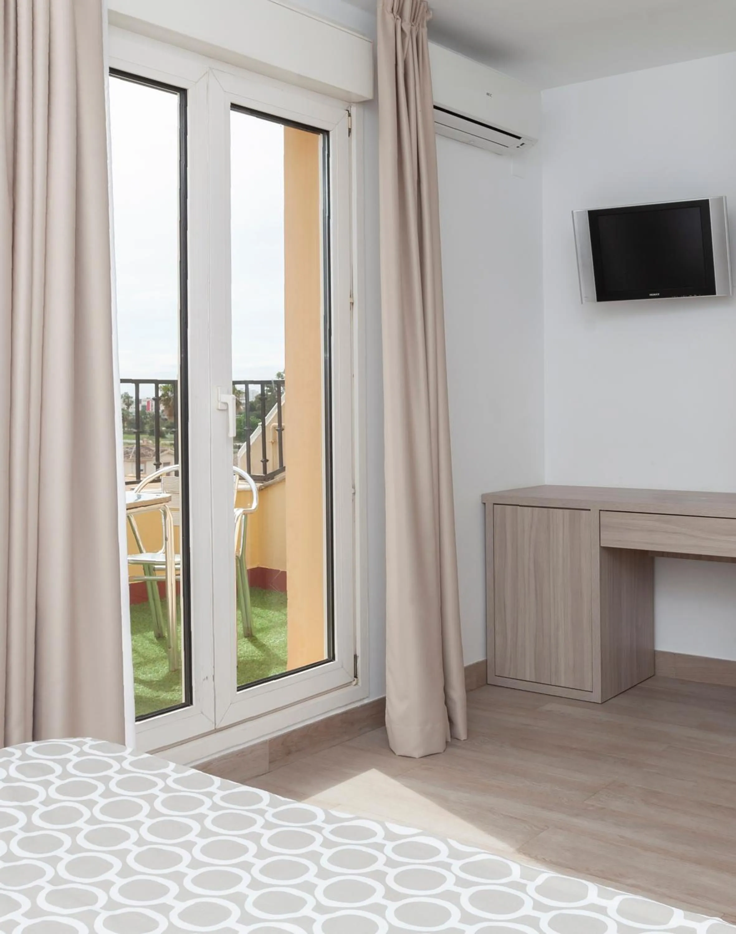 Balcony/Terrace in Hotel Olympia Ronda II